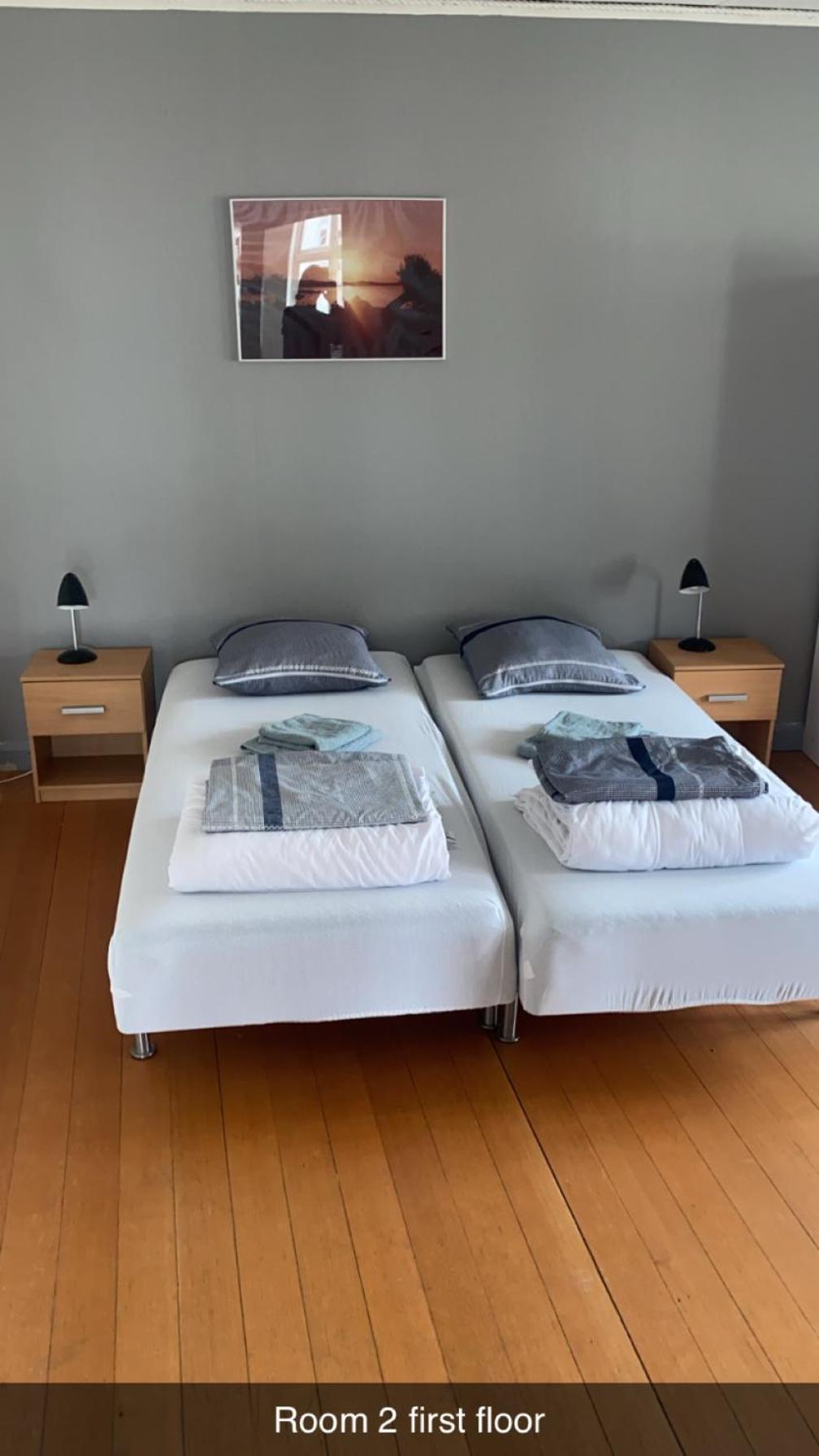 Double Room With Shared Bathroom photo 1