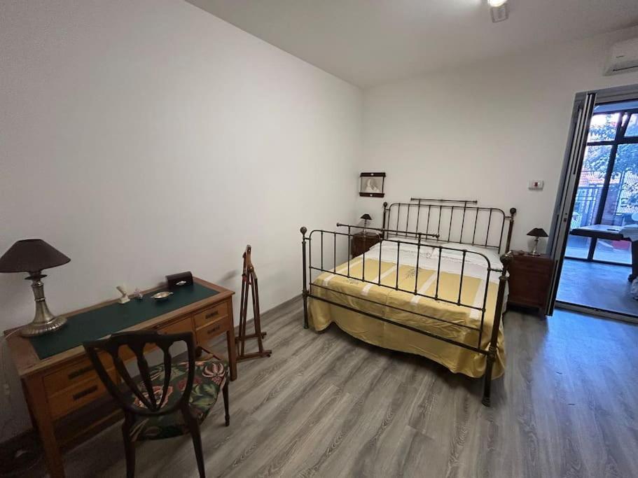 Three-Bedroom Apartment photo 1