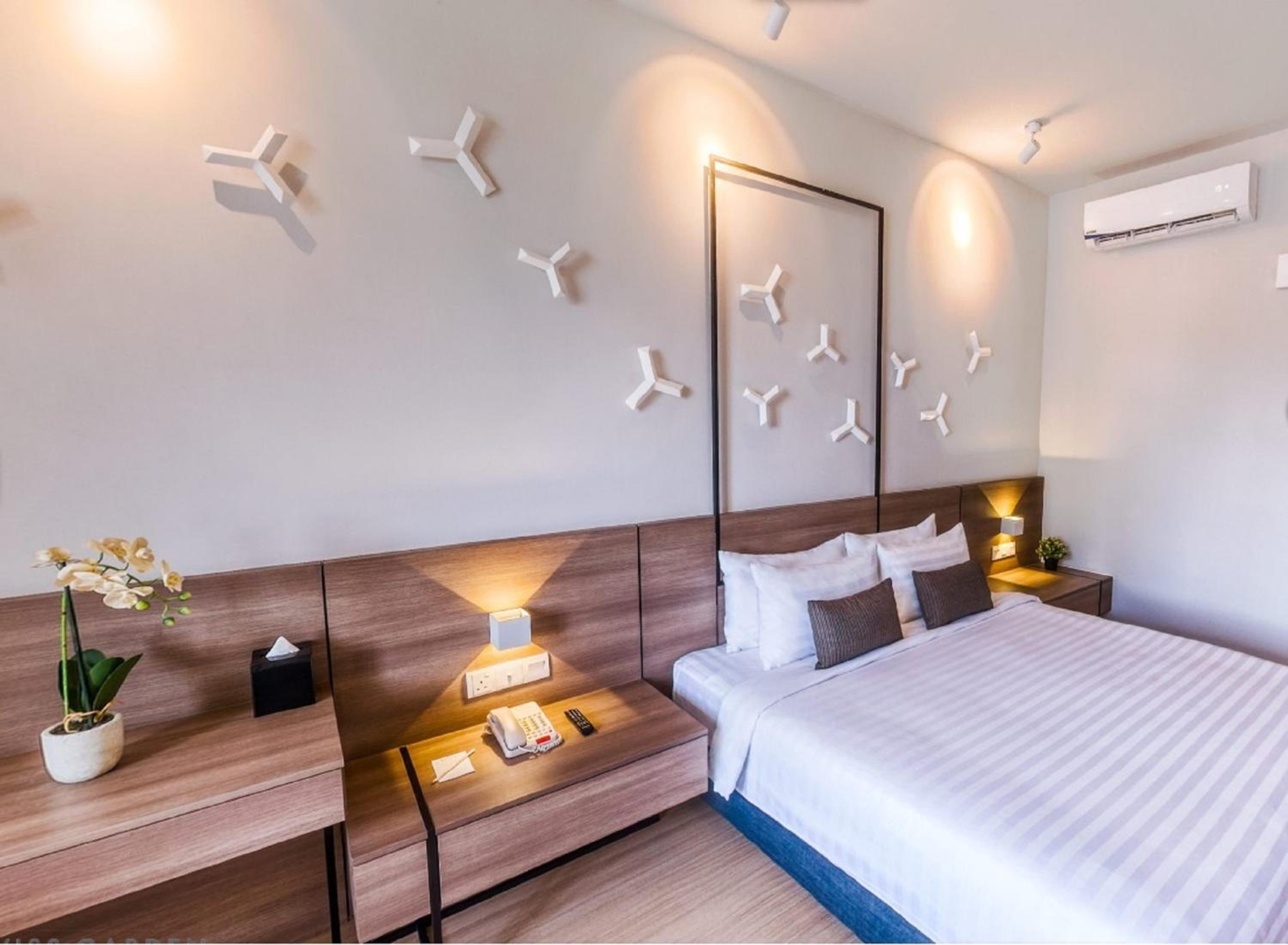 Deluxe Queen Room with 1 Parking
