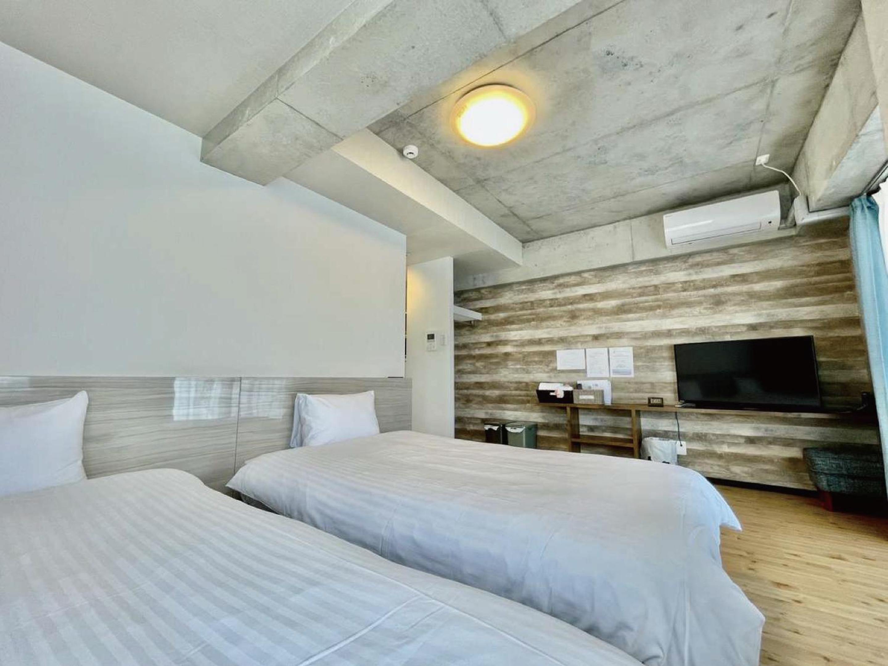 Superior Twin Room photo 1