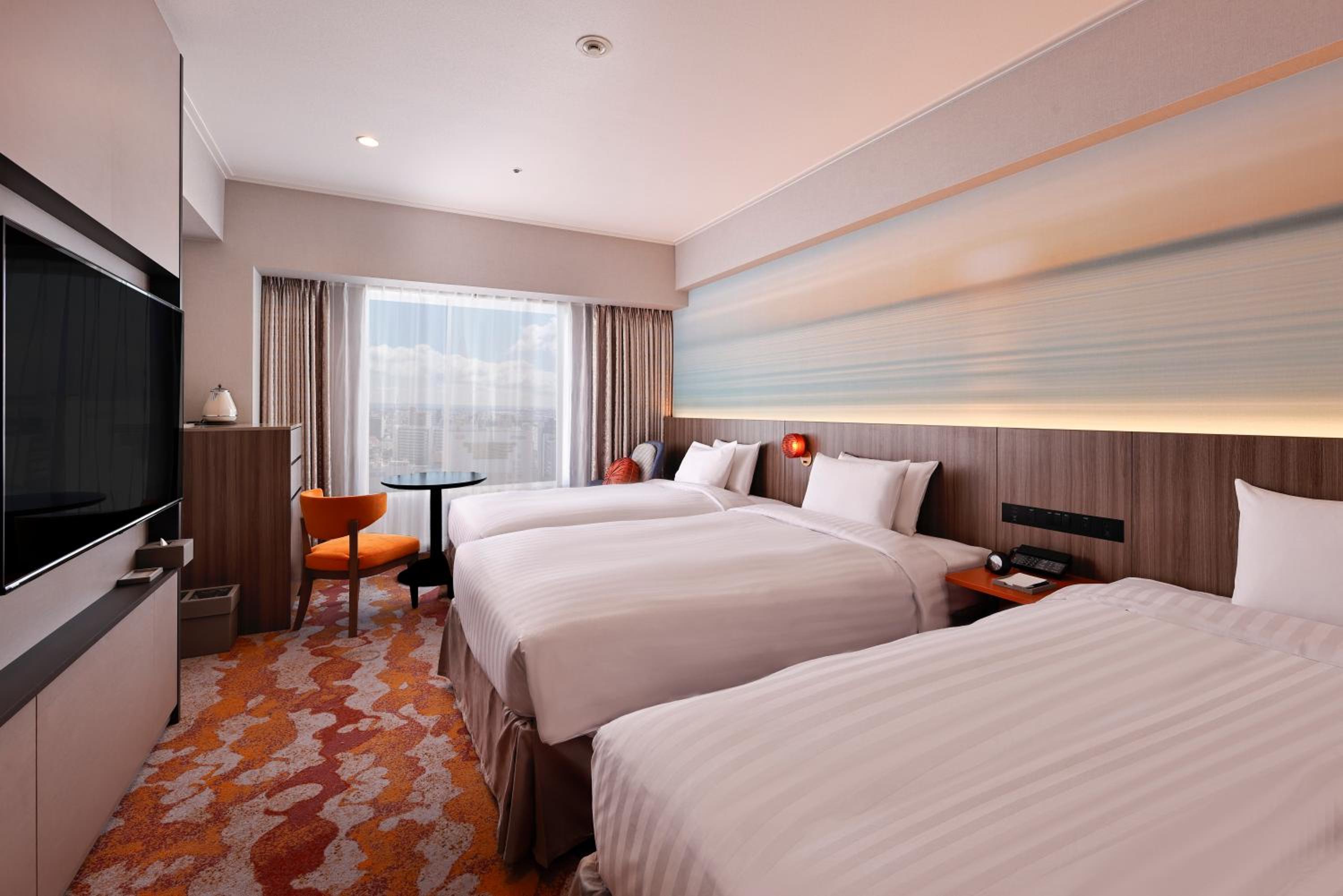 Premium Twin Room photo 2