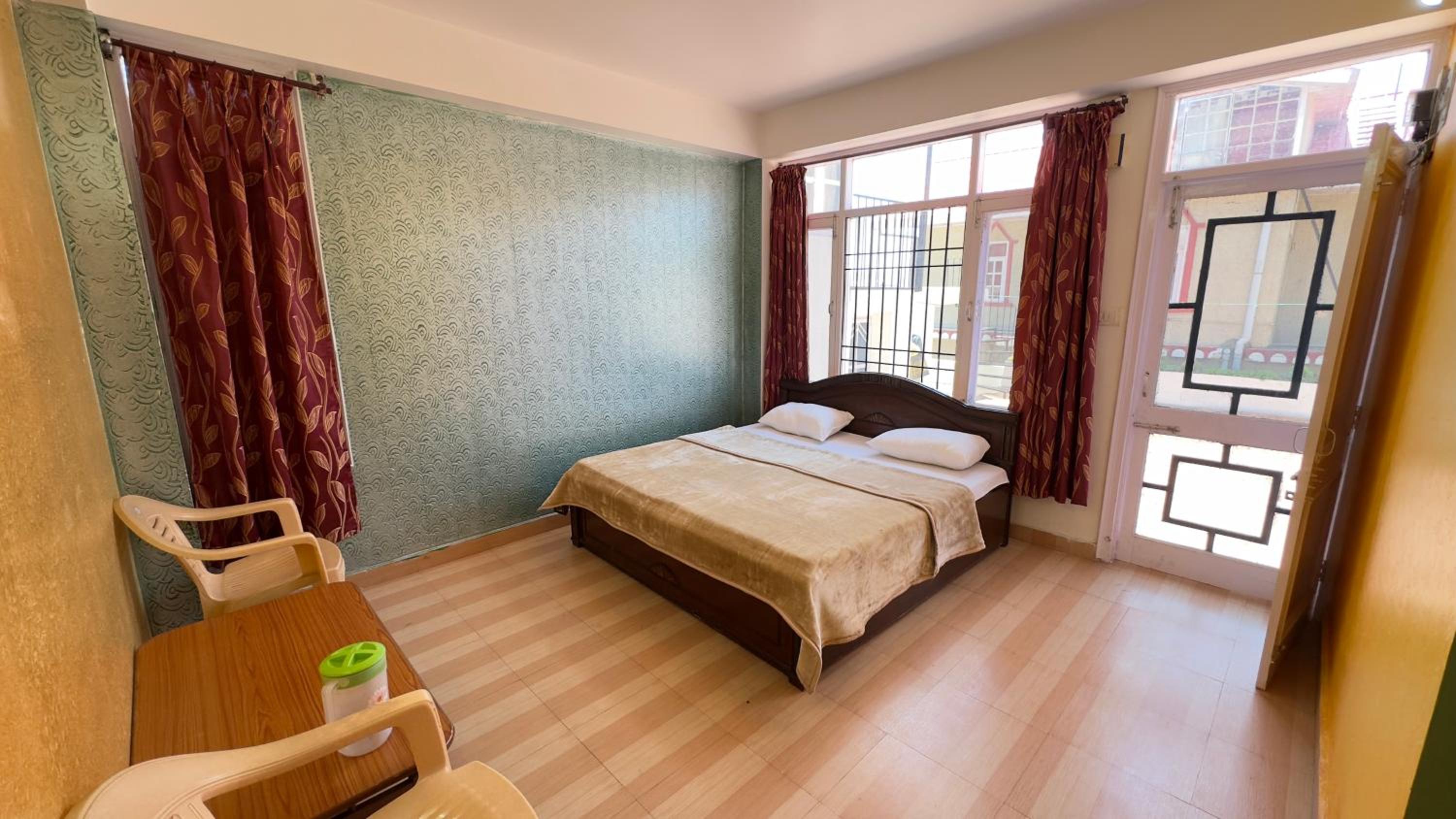 Double Room With Private Bathroom