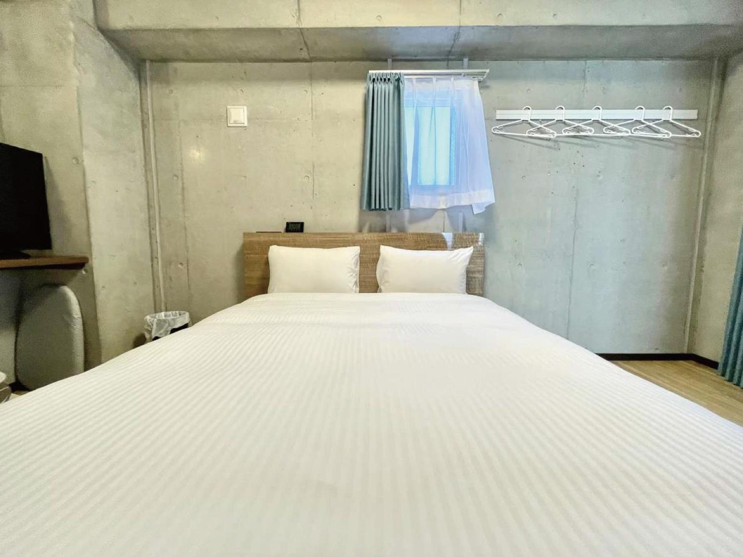 Standard Double Room - Photo 3