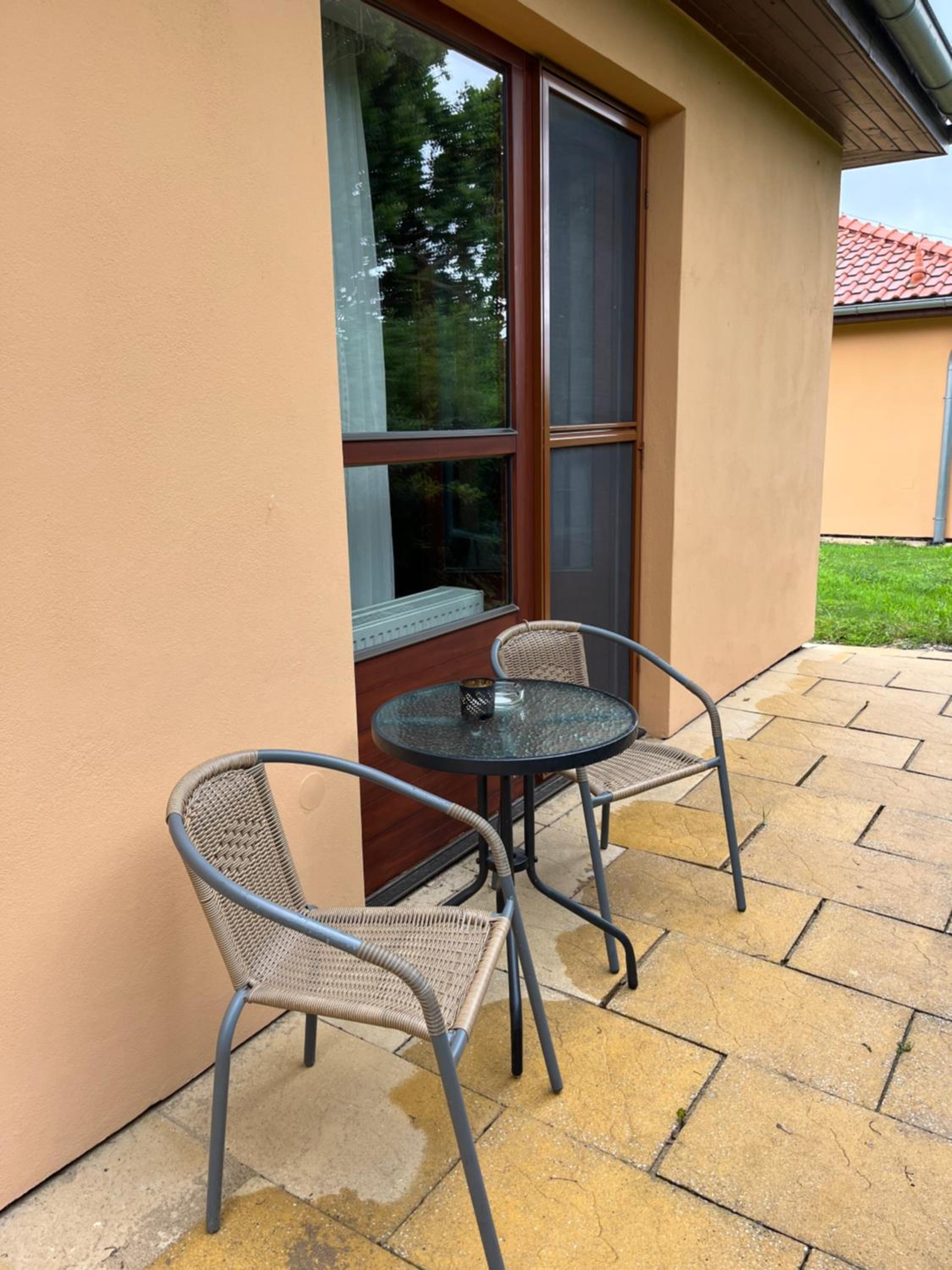 Double Room with Patio - Photo 1