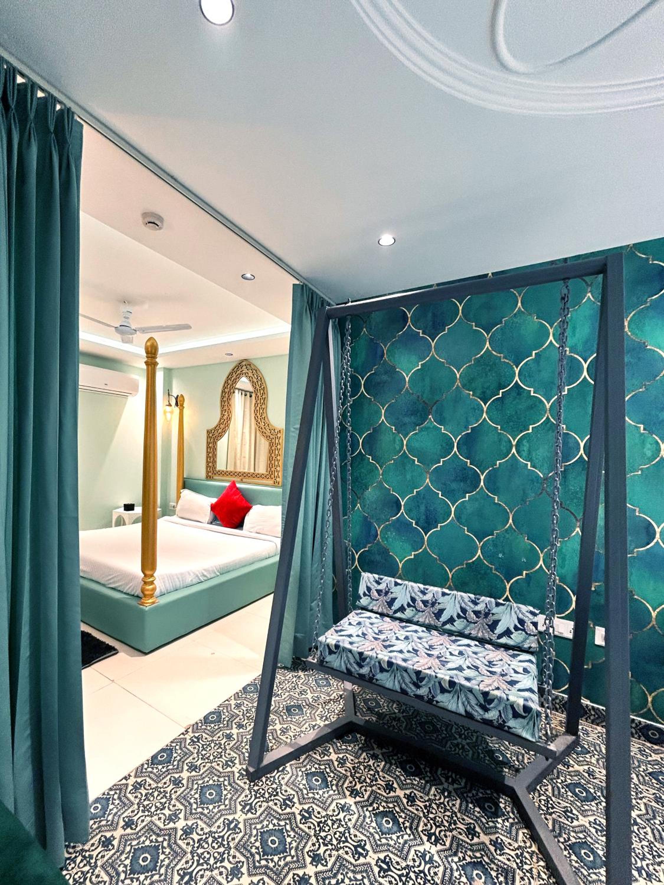 Suite - Photo 2
