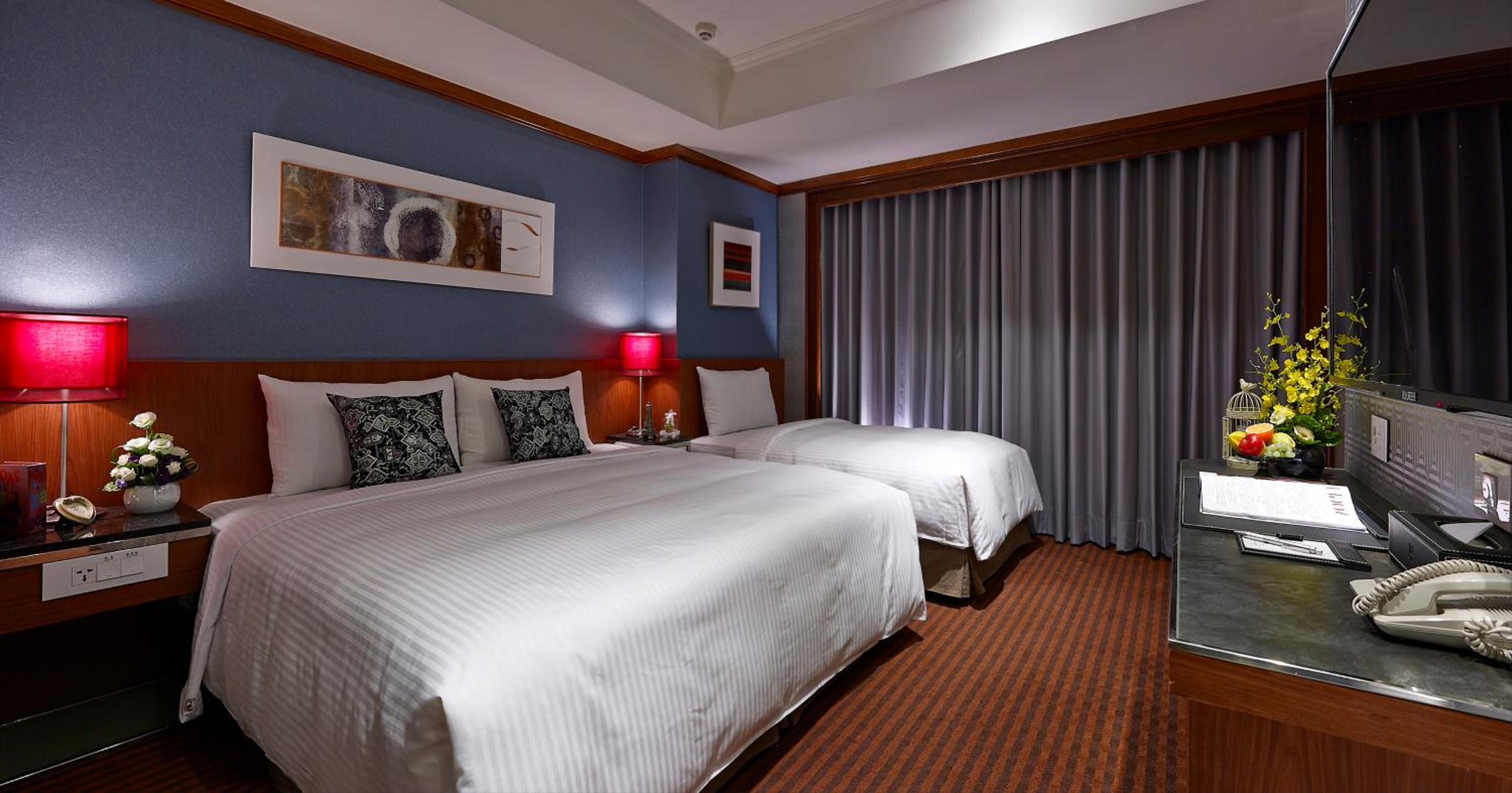 Deluxe Triple Room photo 2