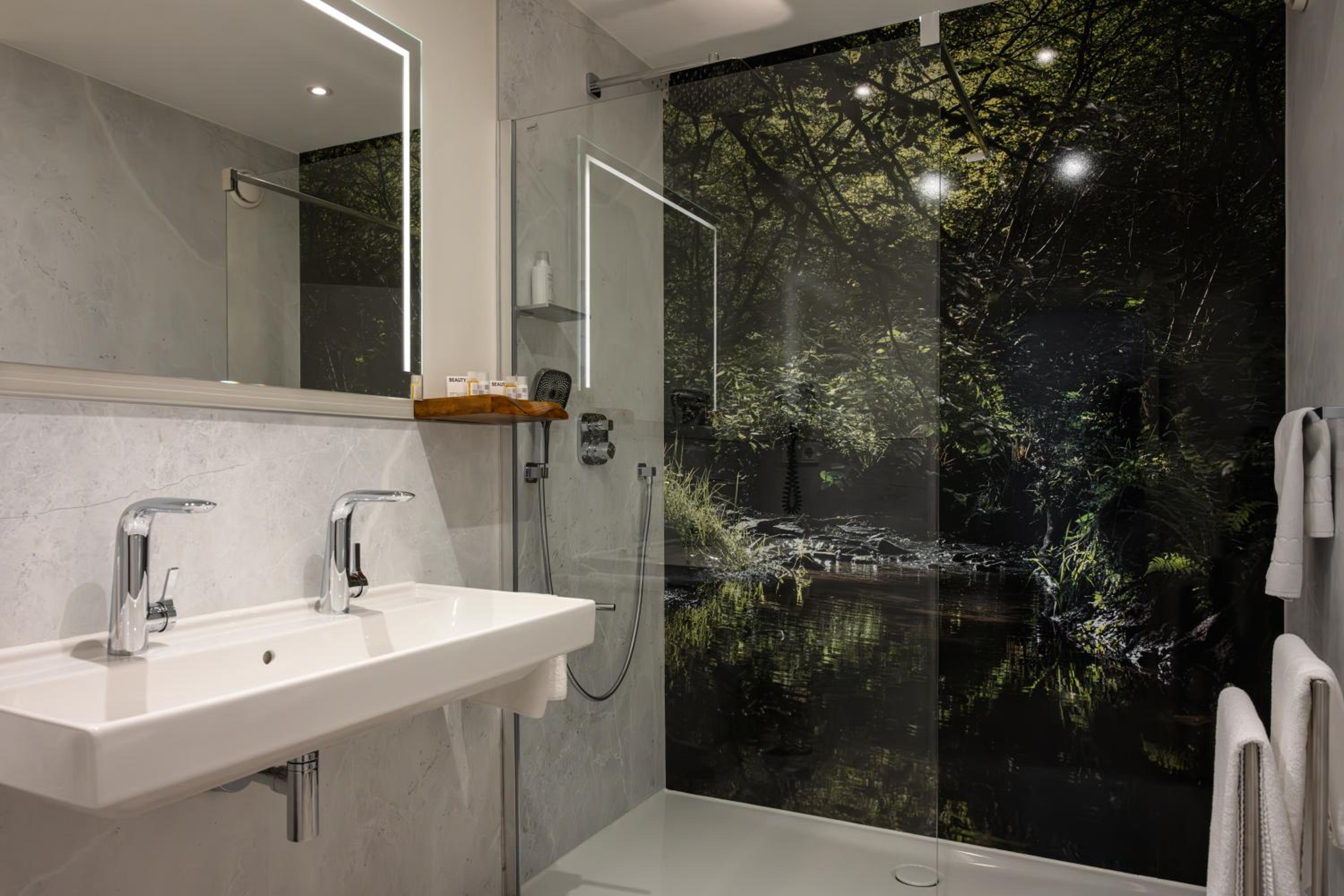 Superior Double Room - Photo 9