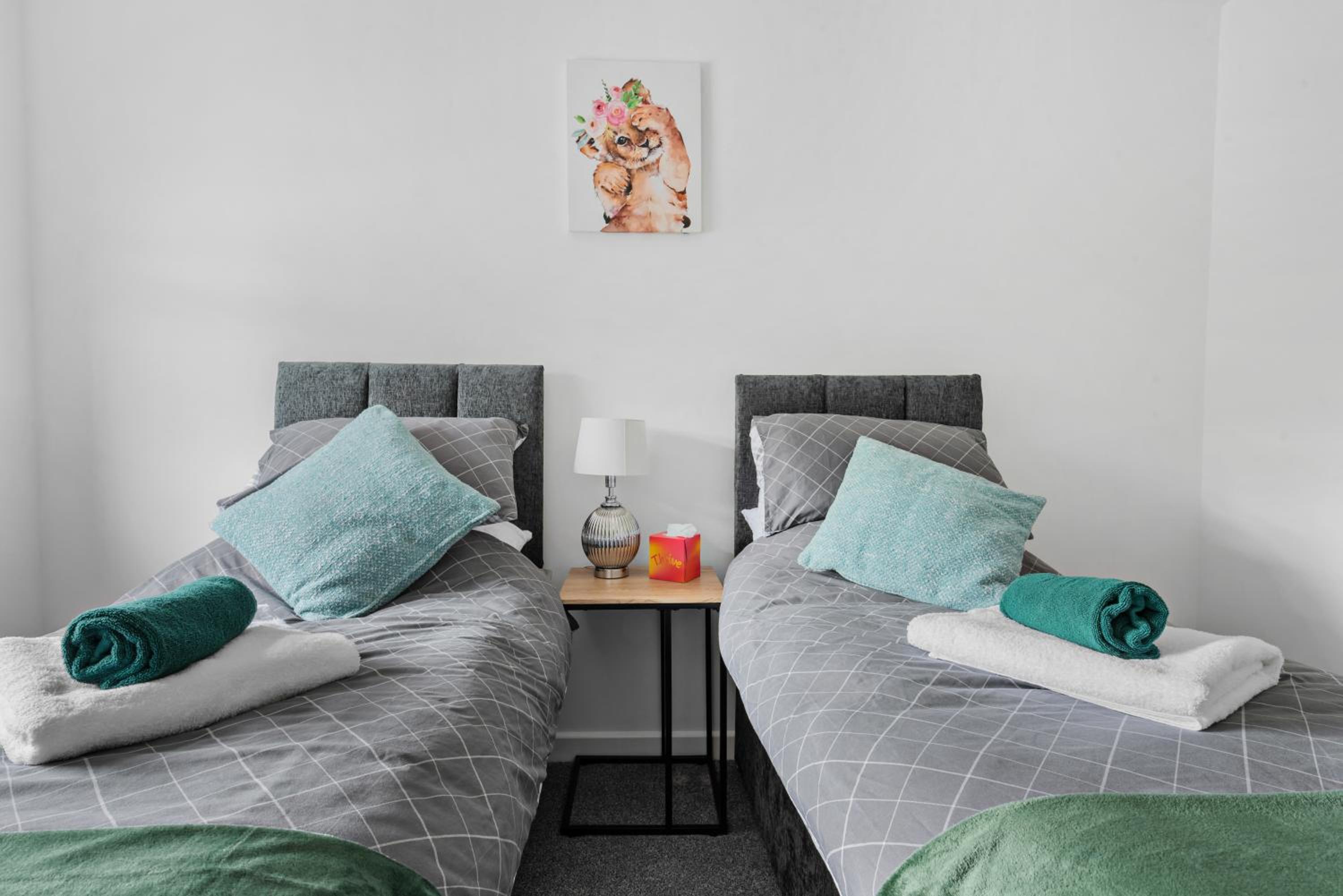 Two-Bedroom Loft Apartment photo 2