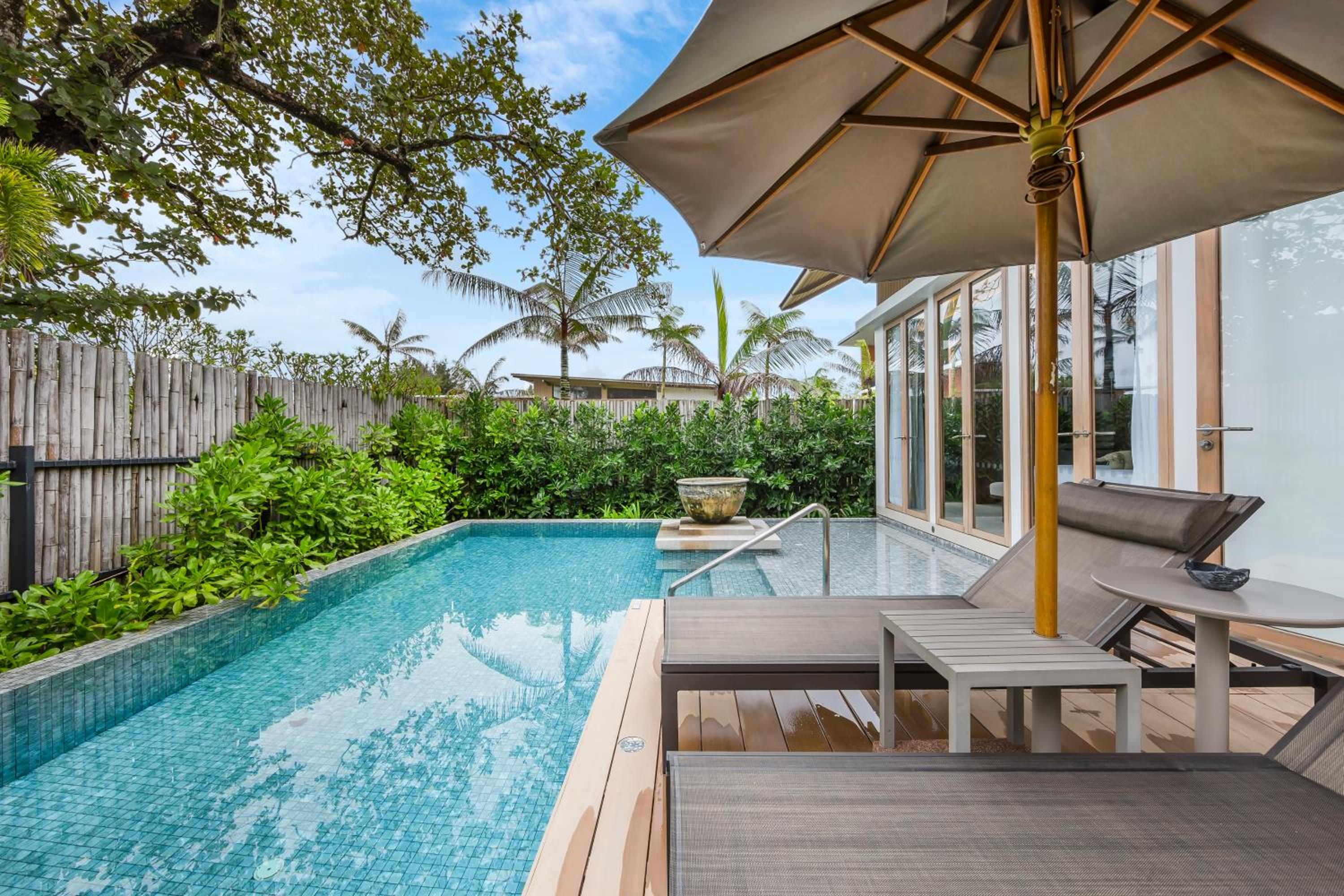 Luxury King Villa with a Pool - Photo 8