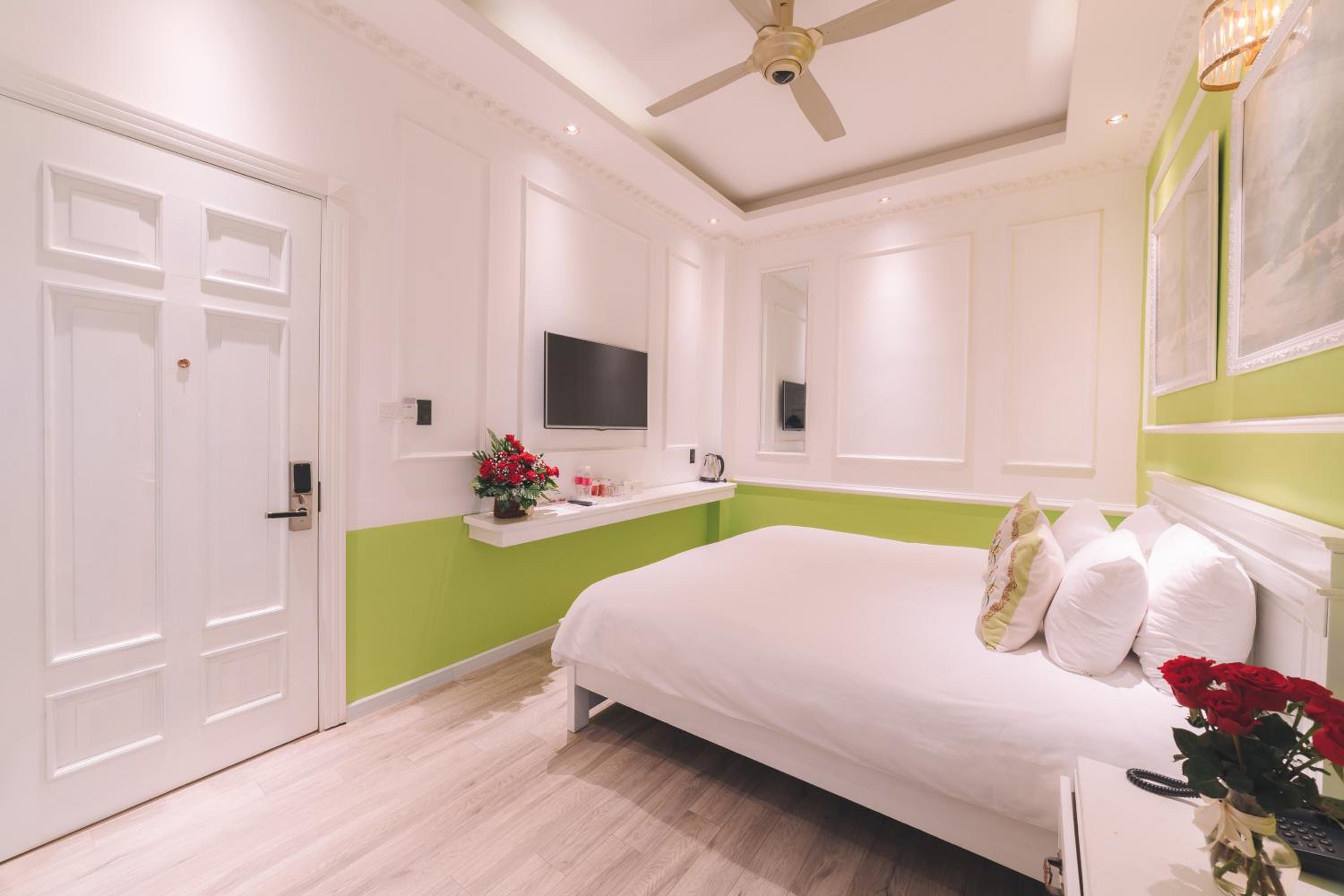 Superior Double Room - Photo 8