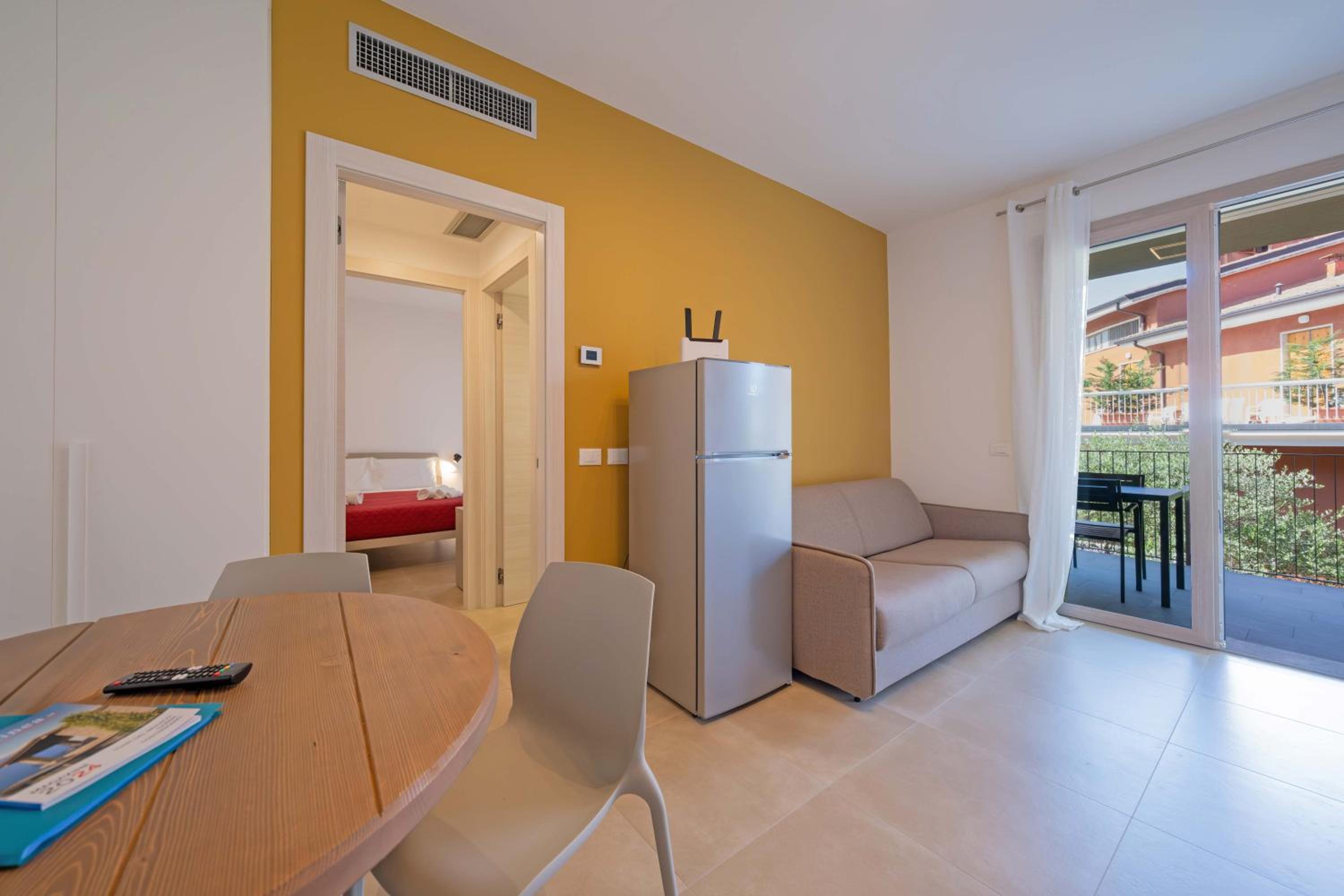 One-Bedroom Apartment photo 1