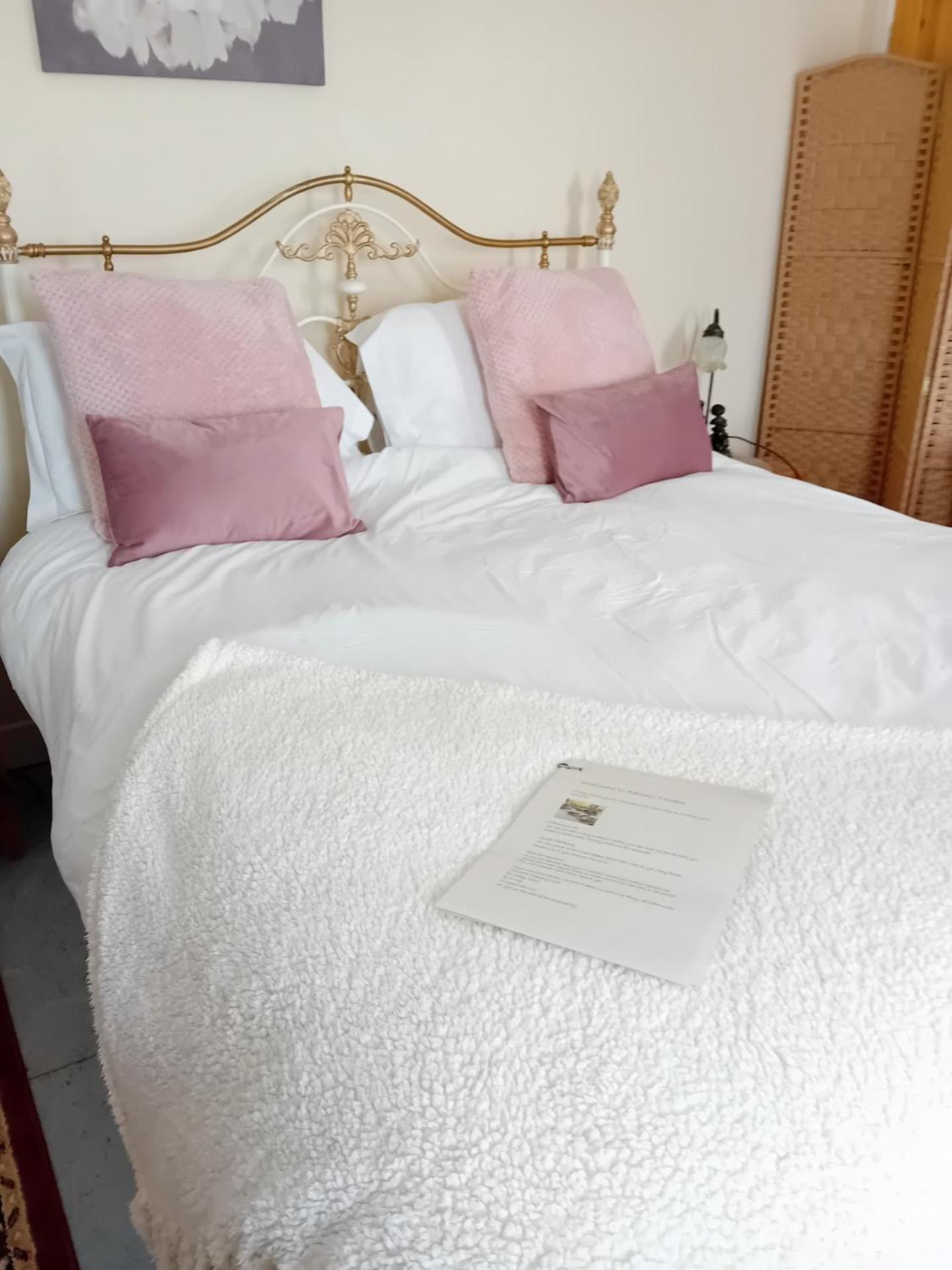 Deluxe King Room photo 1