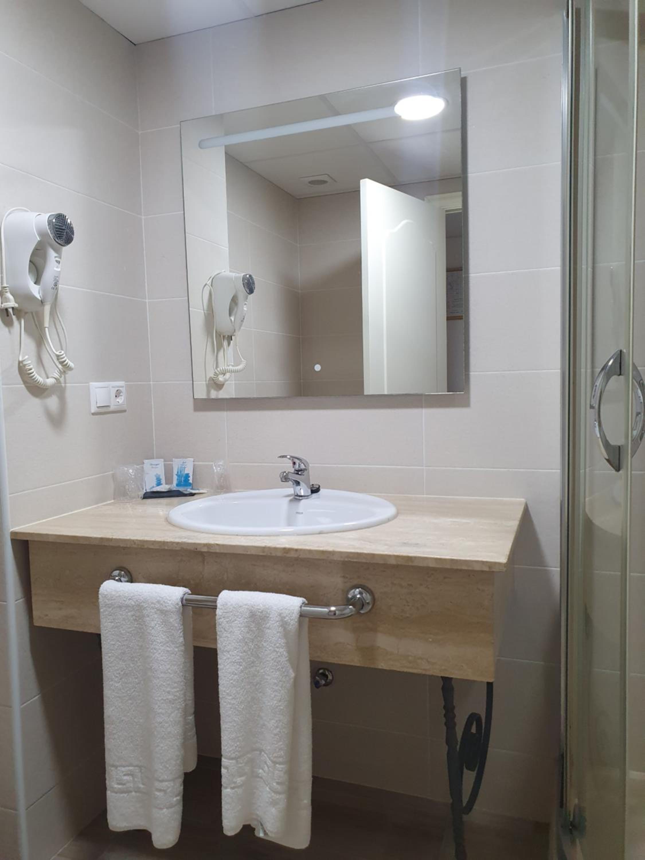 Double Room with Sea View photo 3