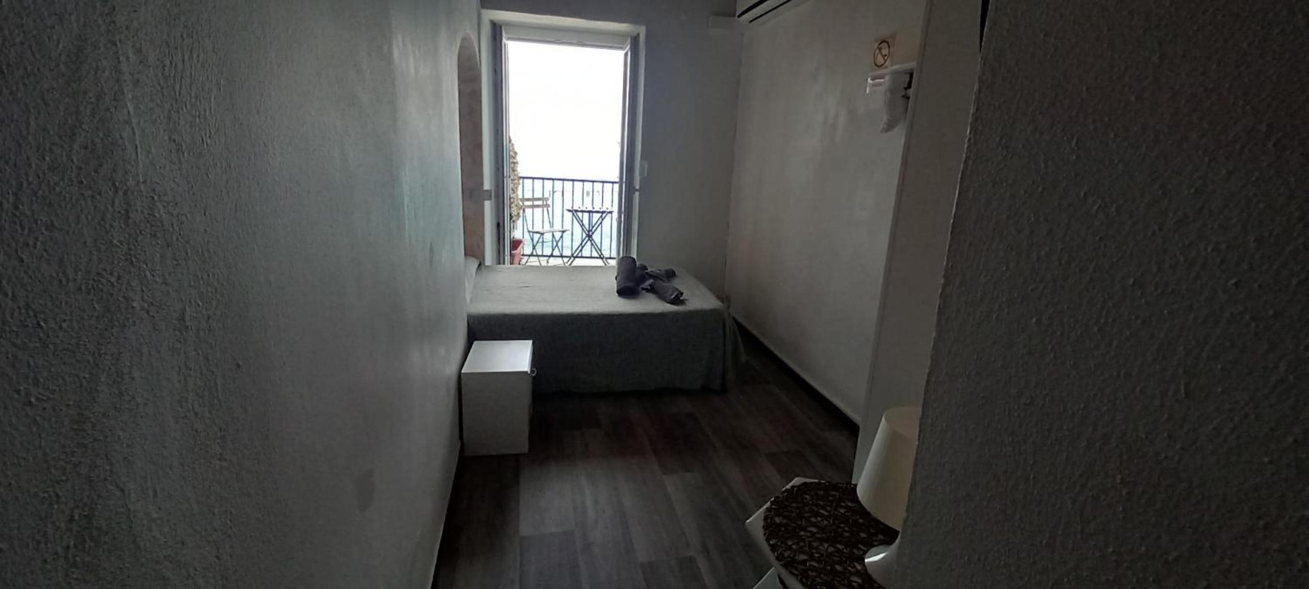 Small Double Room With Balcony And Sea View