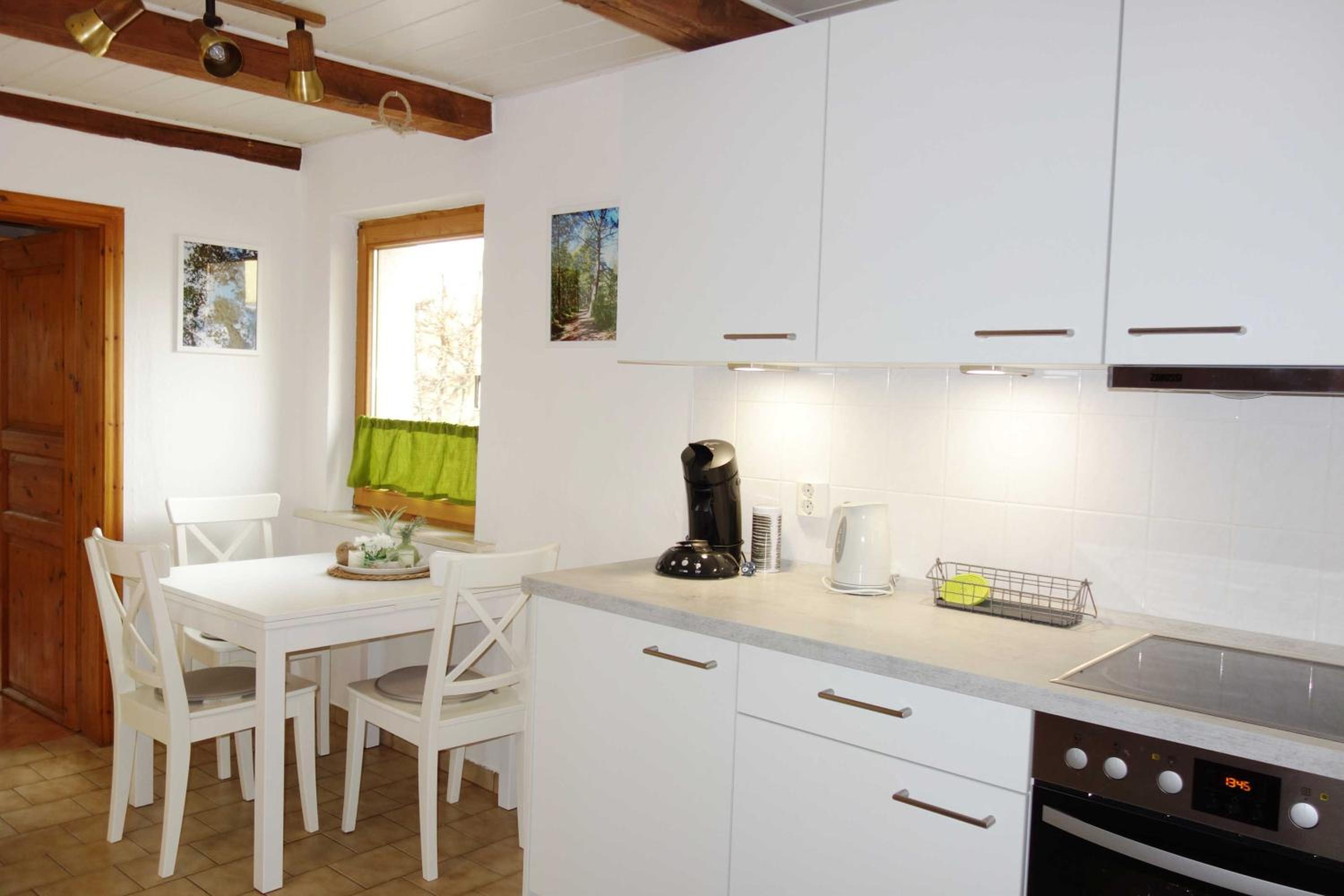 One-Bedroom House photo 3