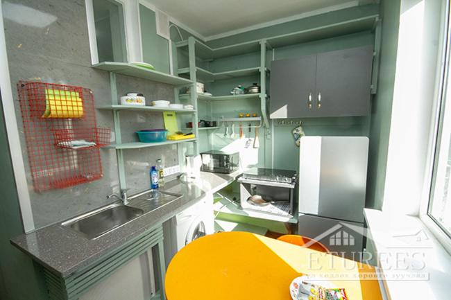 One-Bedroom Apartment photo 3