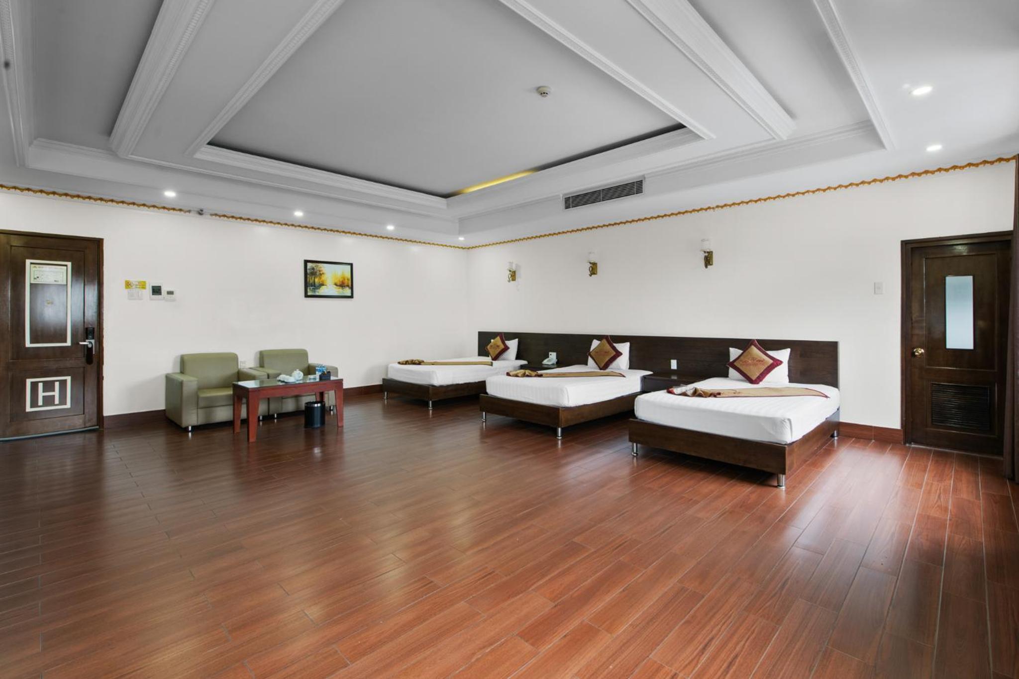 Triple Room photo 2
