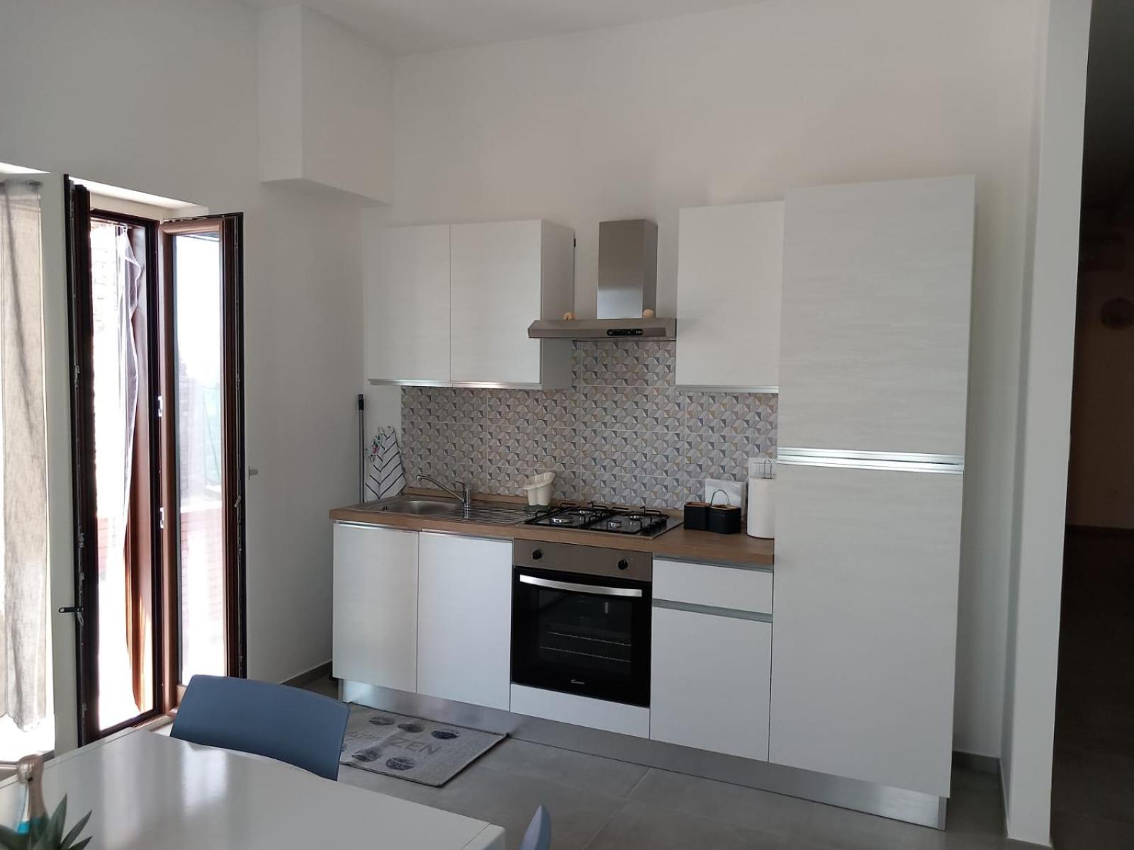 One-Bedroom Apartment with Garden photo 2