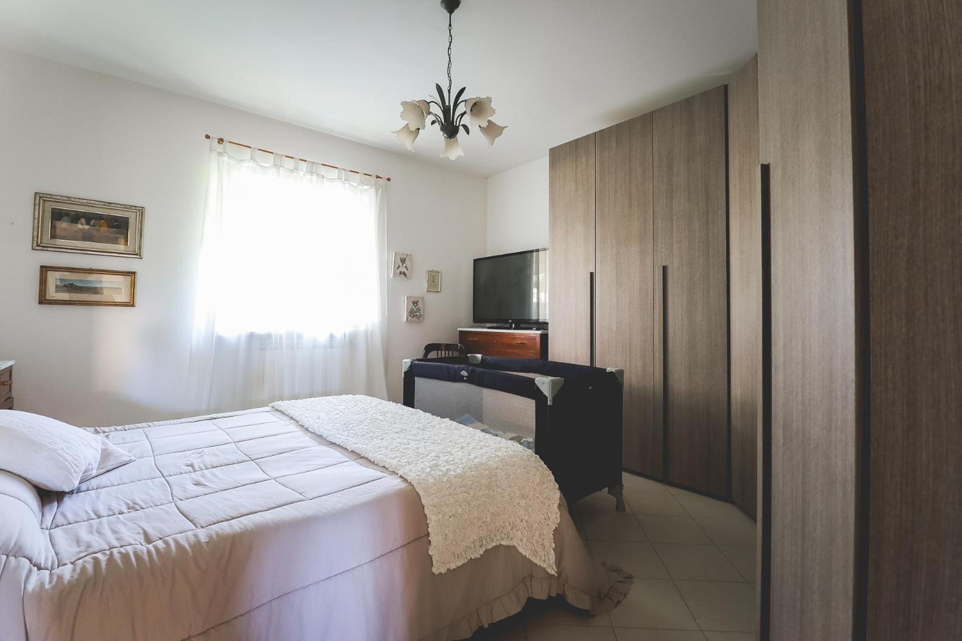 Deluxe One-Bedroom Apartment with Garden View