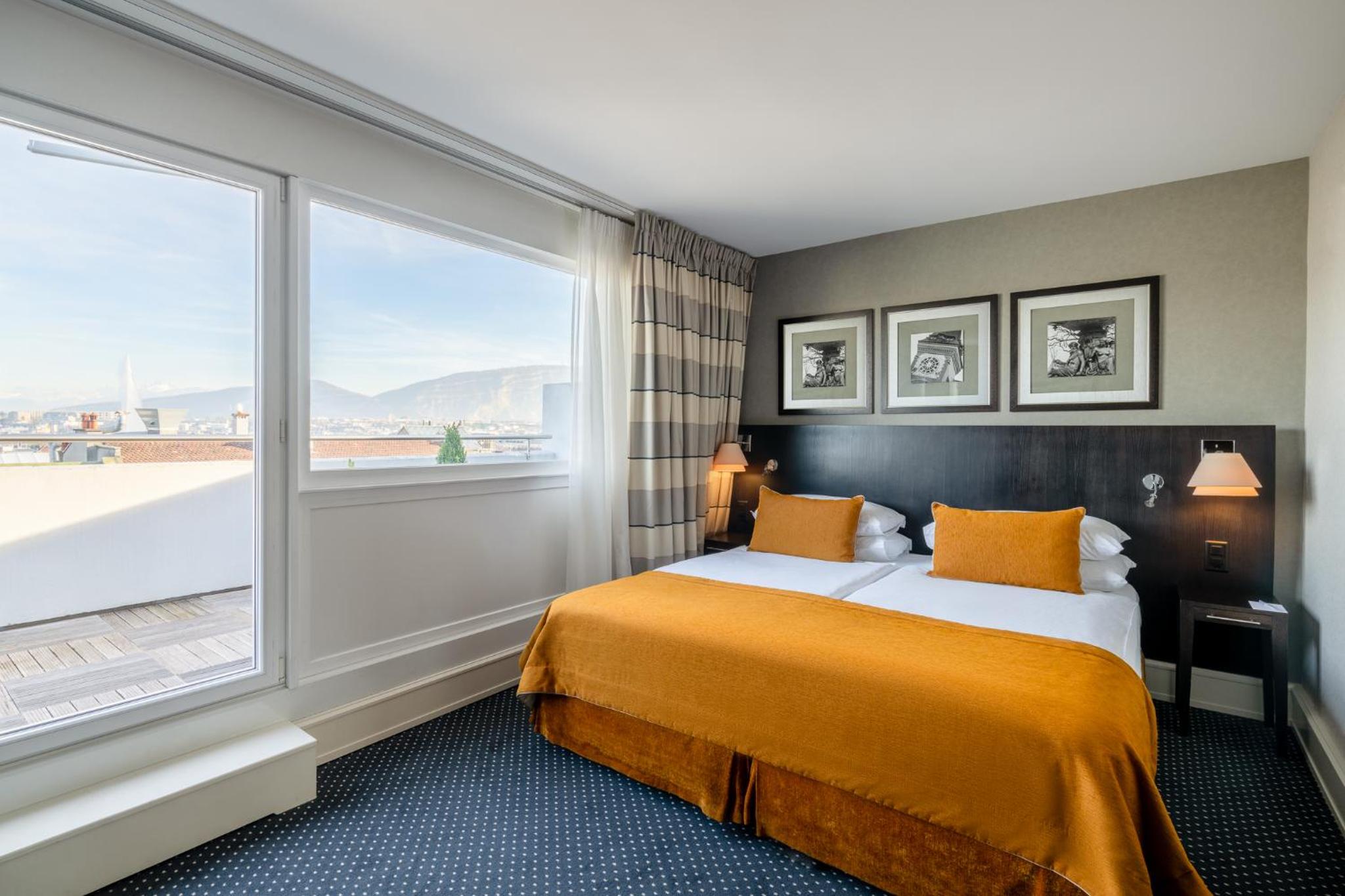 Junior Suite with Terrace thumbnail 6