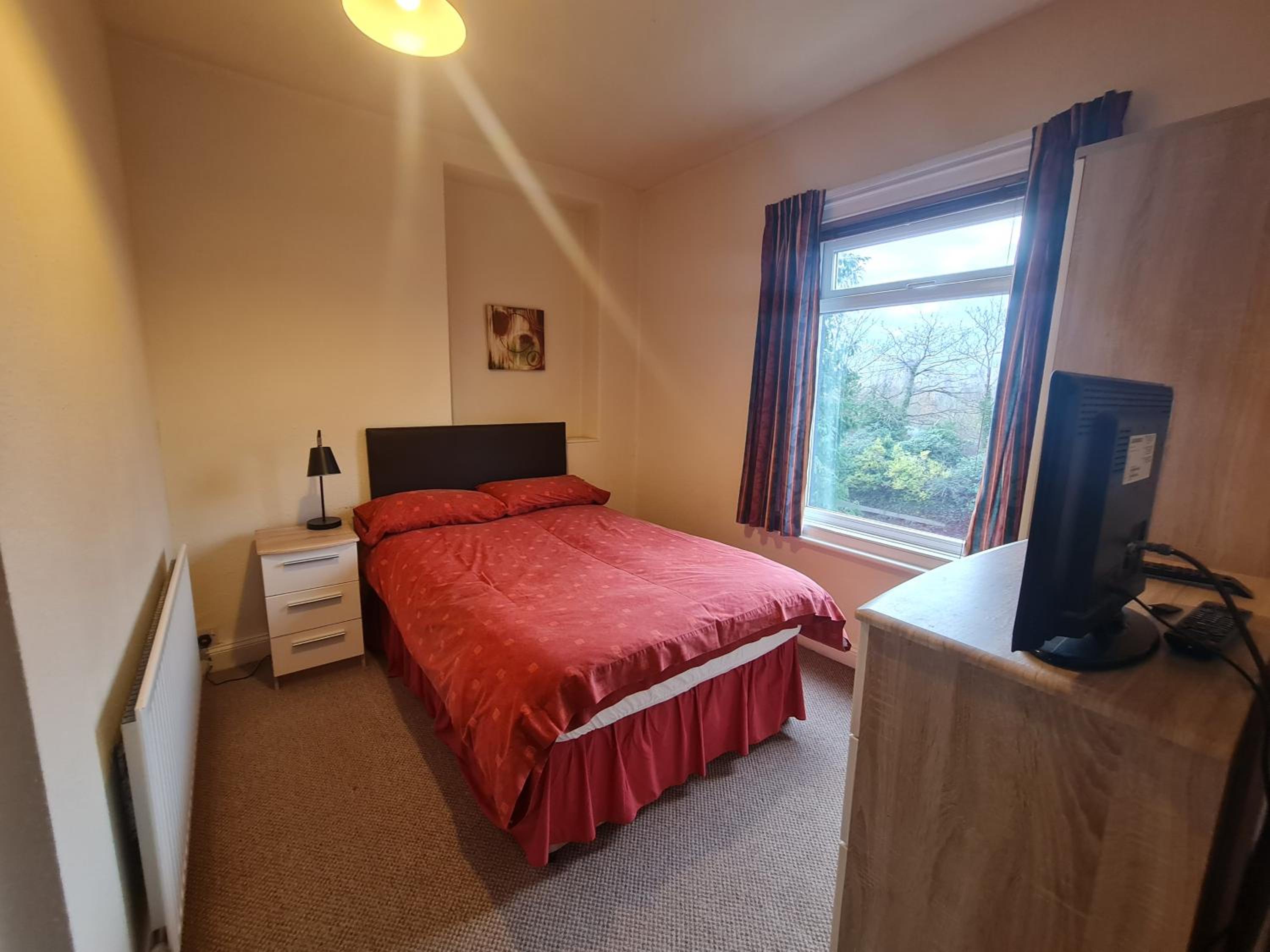 Double Room With Private Bathroom photo 1