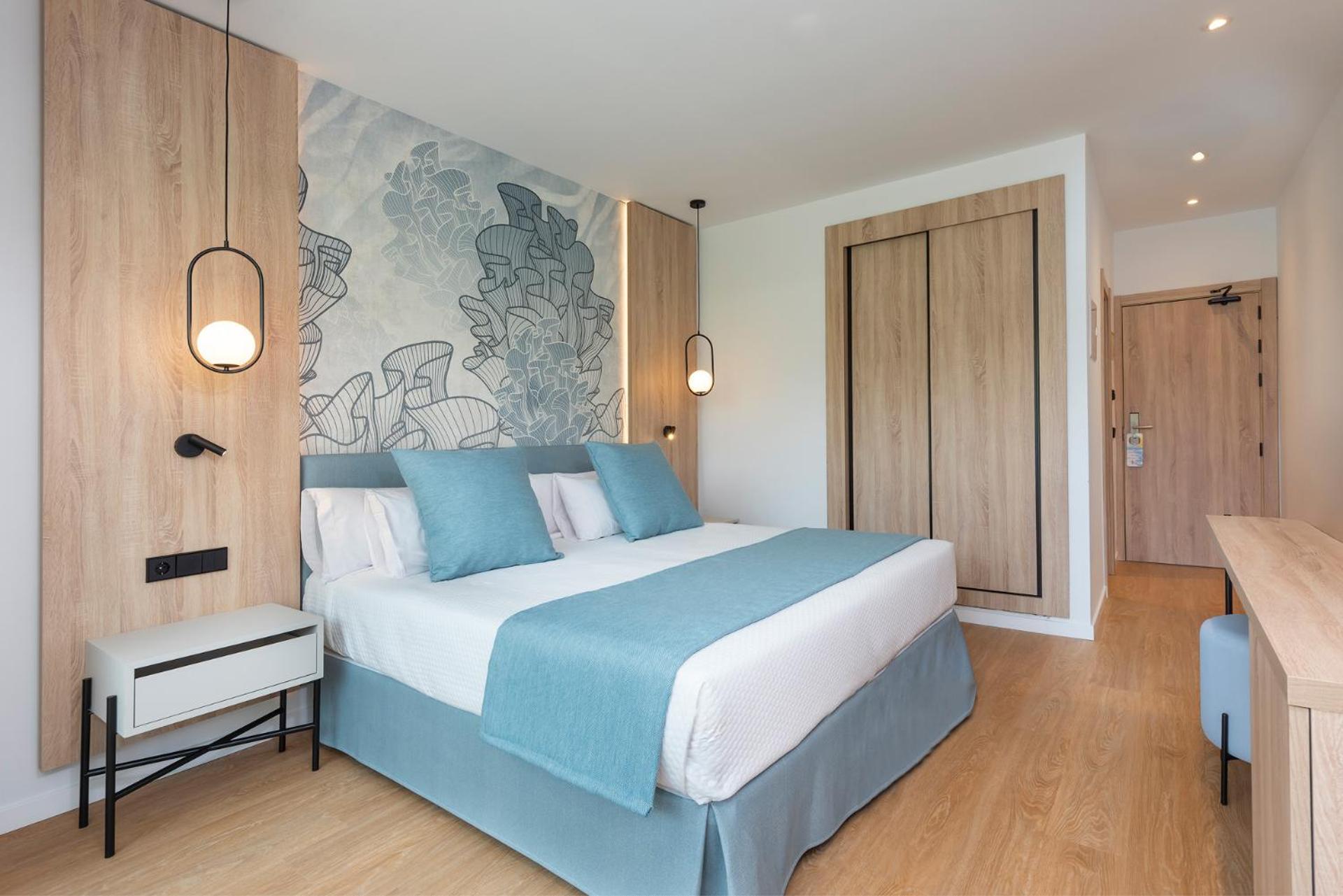 Standard Room photo 2