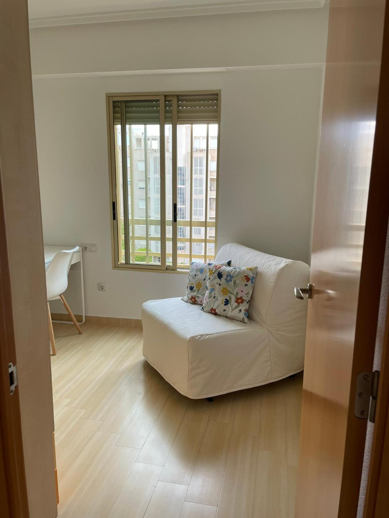 Apartment with Terrace photo 3