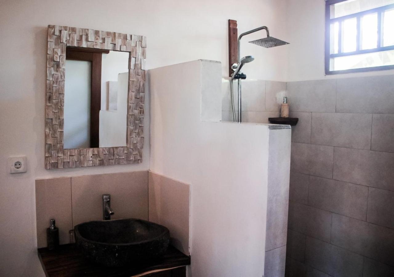 Deluxe Double Room with Balcony - Photo 5
