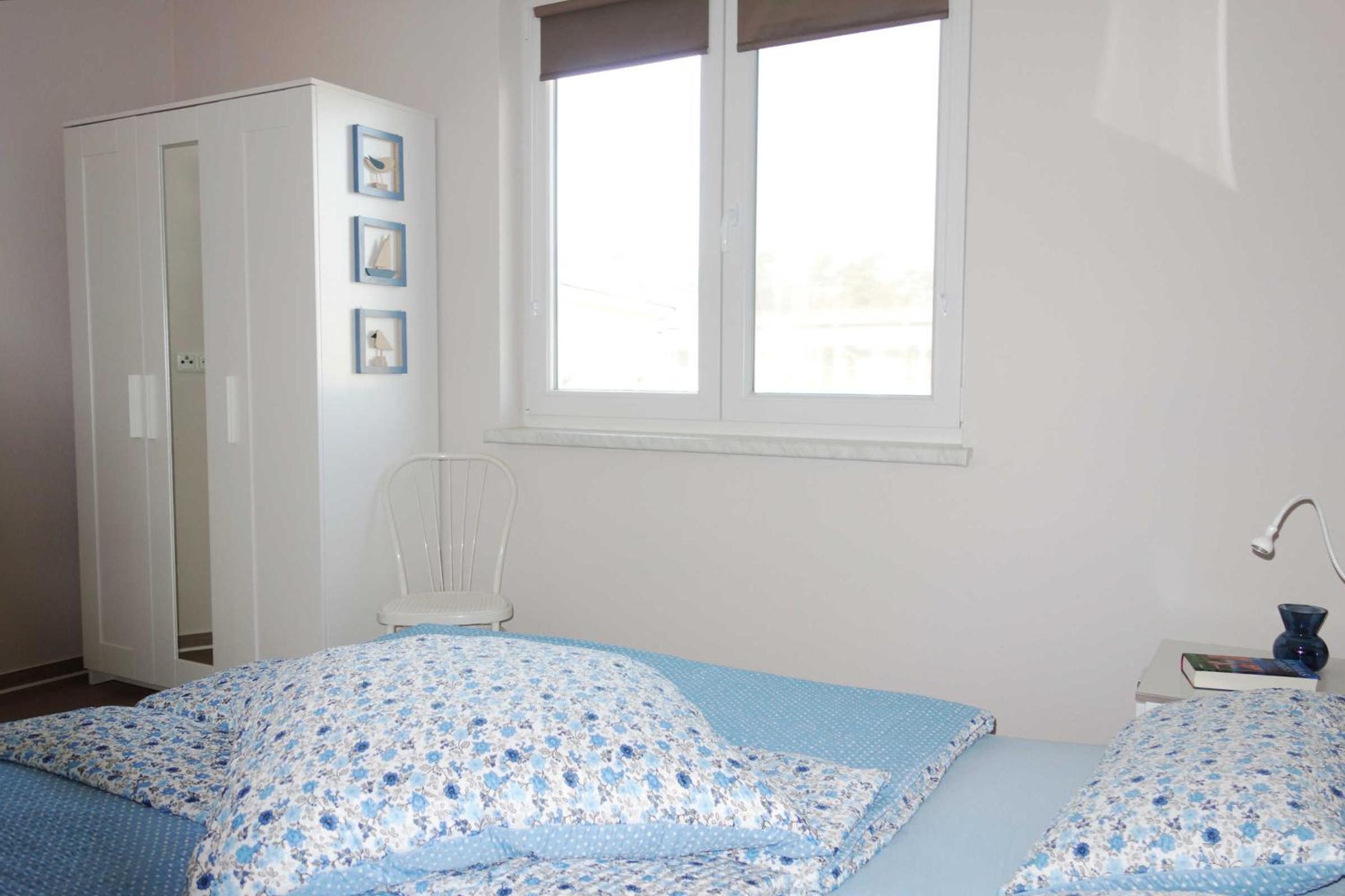 One-Bedroom Apartment with Balcony photo 2