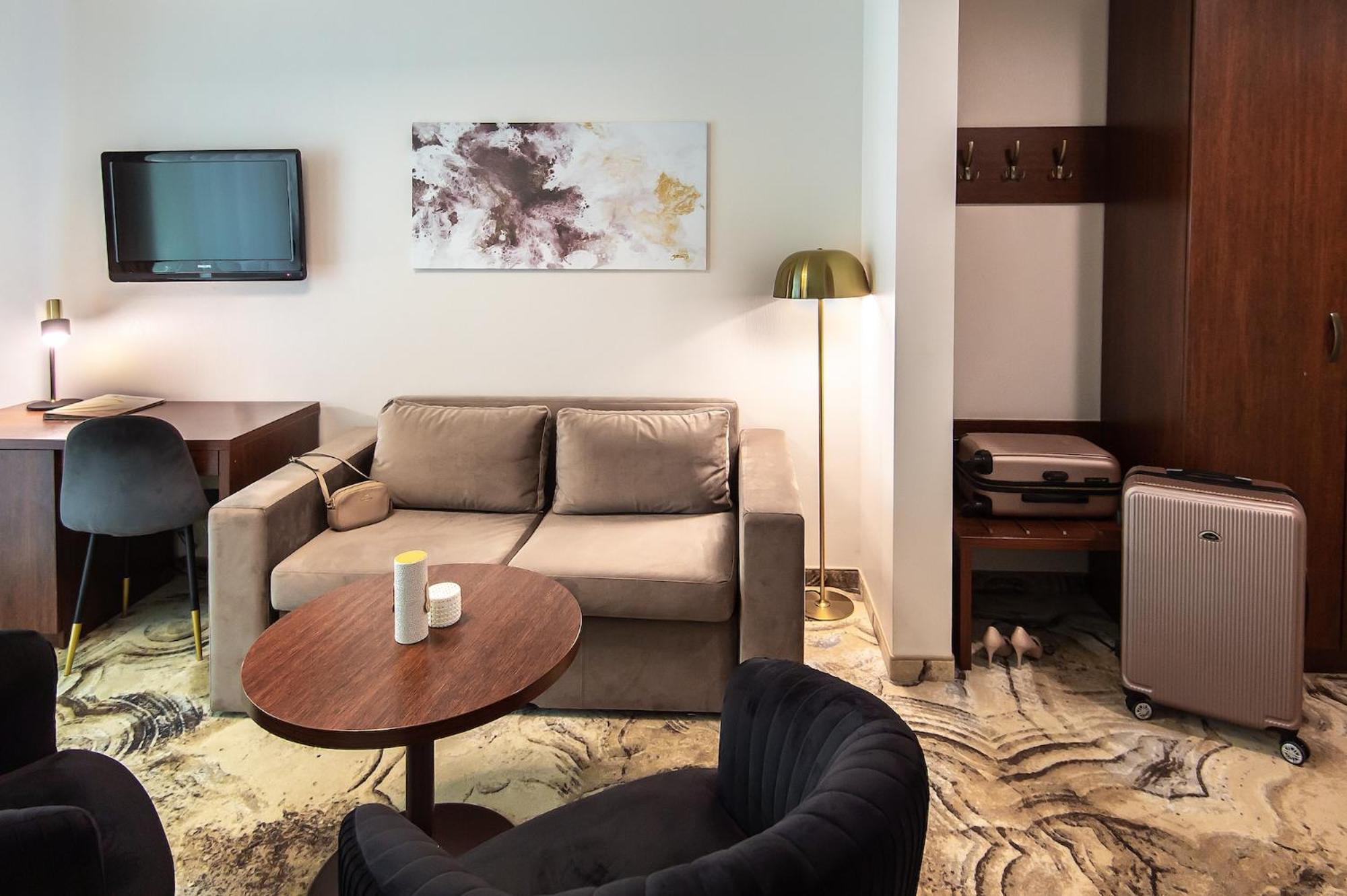 Superior Double Room with Morning Spa Access - Photo 3