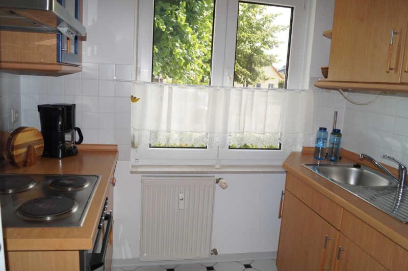 One-Bedroom Apartment with Shower photo 3