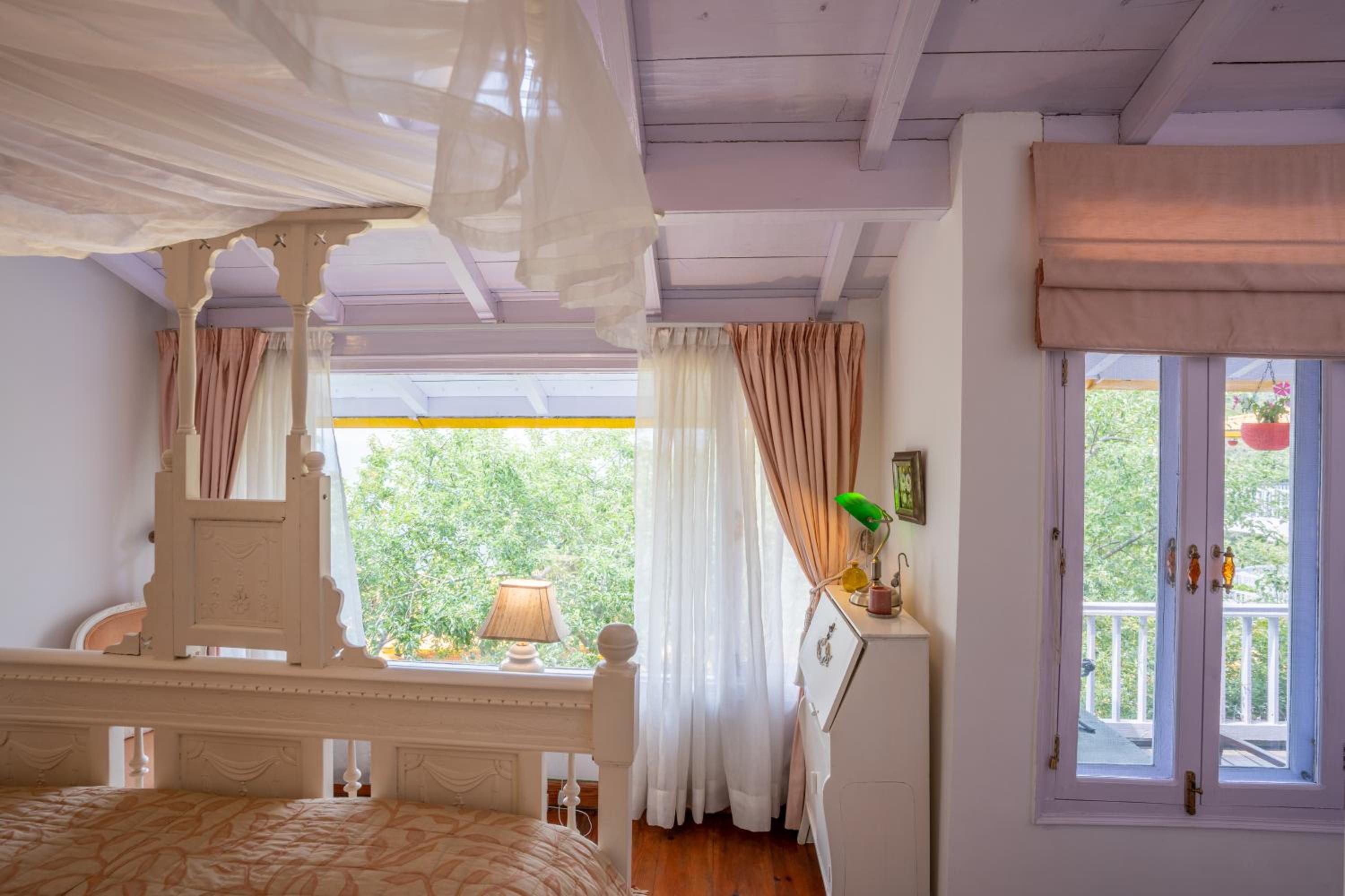 Suite - Photo 5