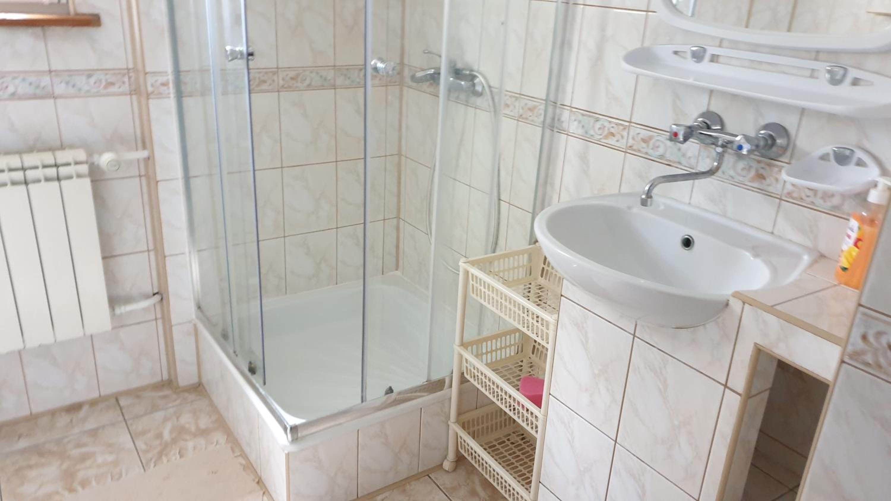Triple Room with Shared Bathroom photo 2