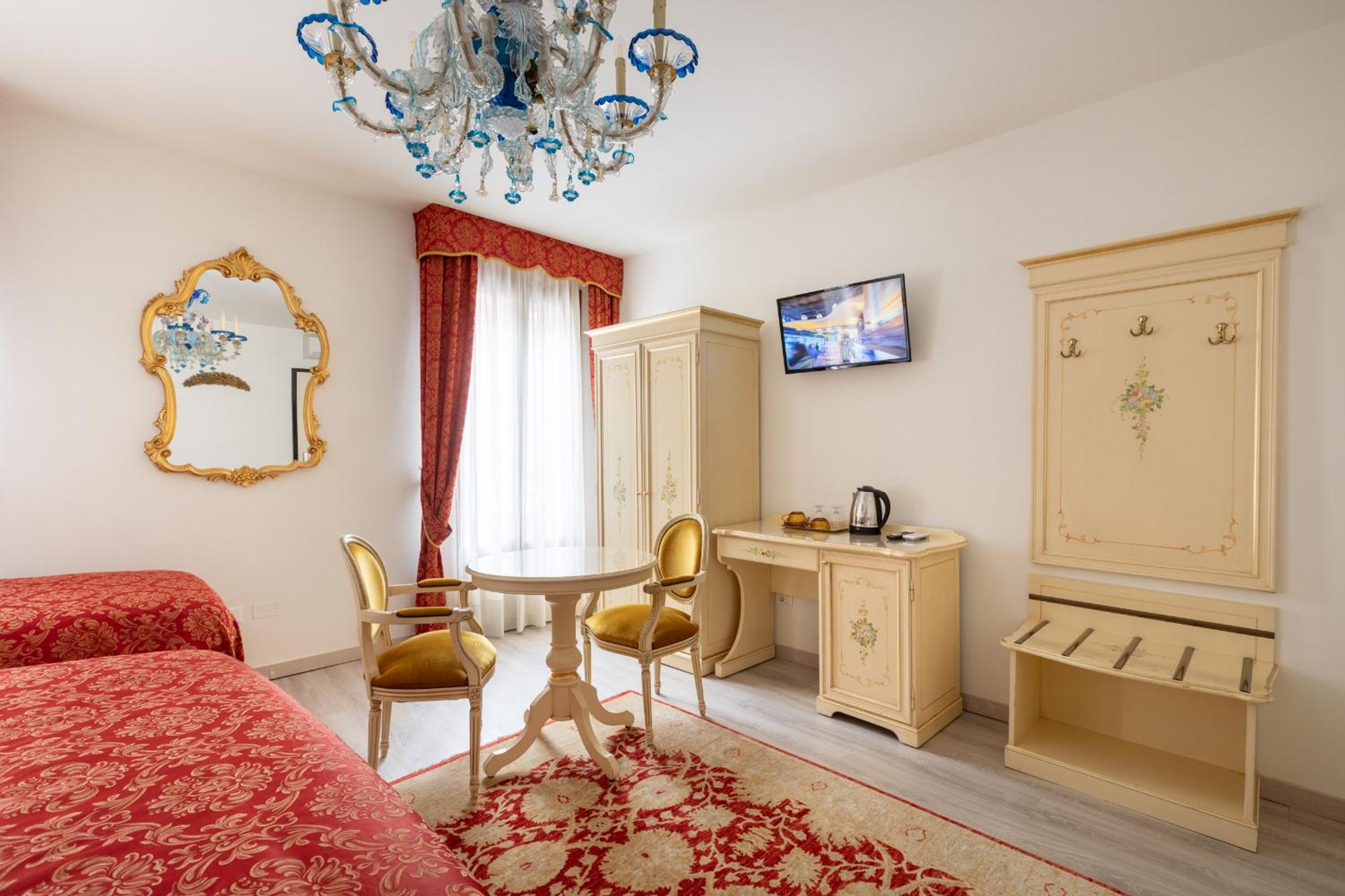 Quadruple Room photo 2