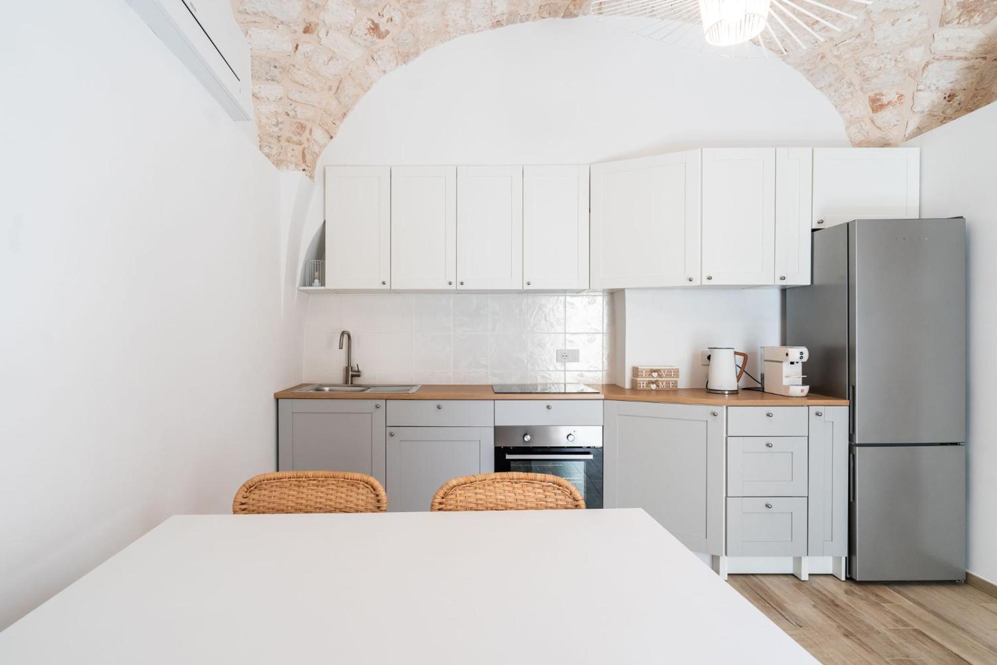 Apartment with Terrace photo 2