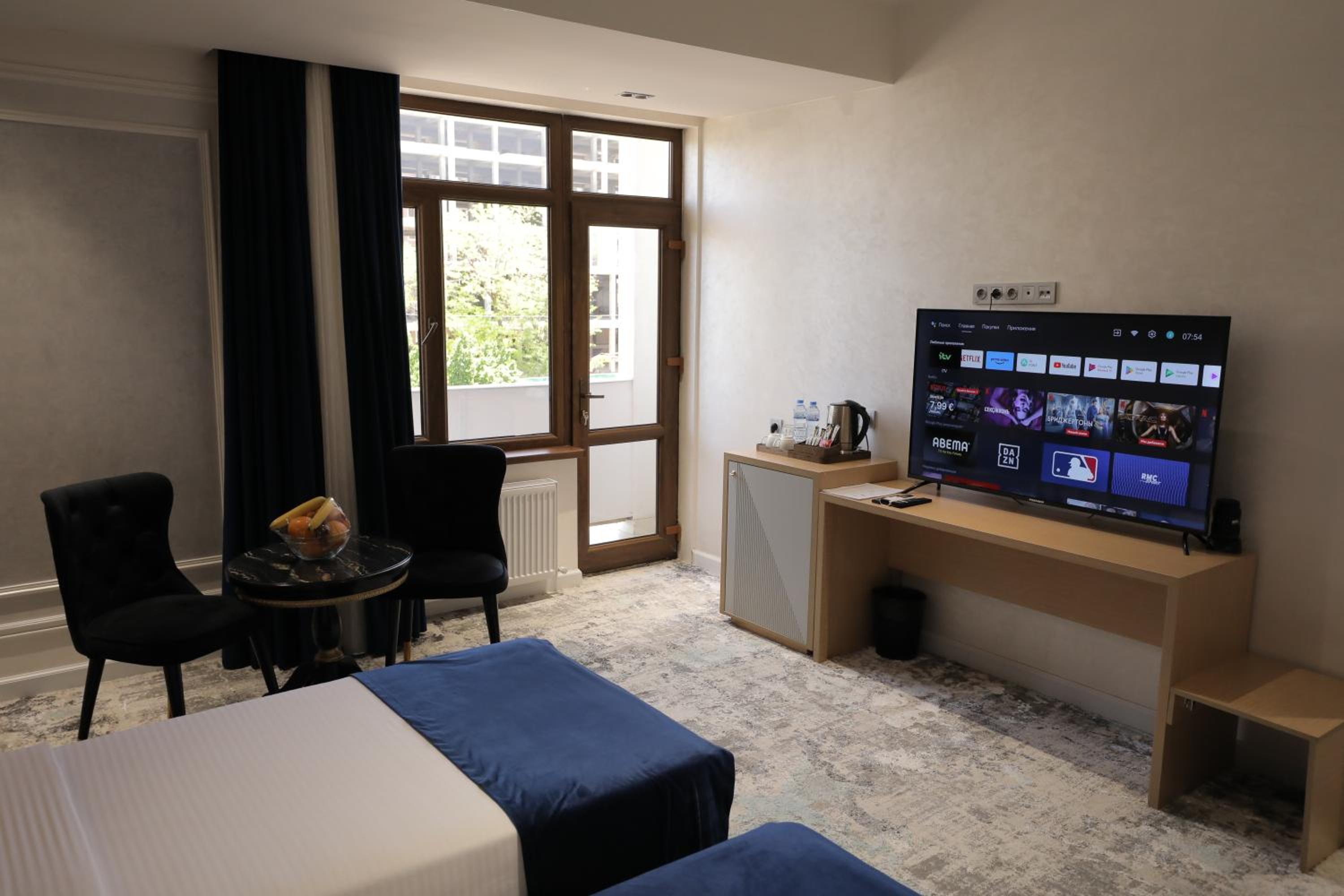 Deluxe Twin Room photo 1
