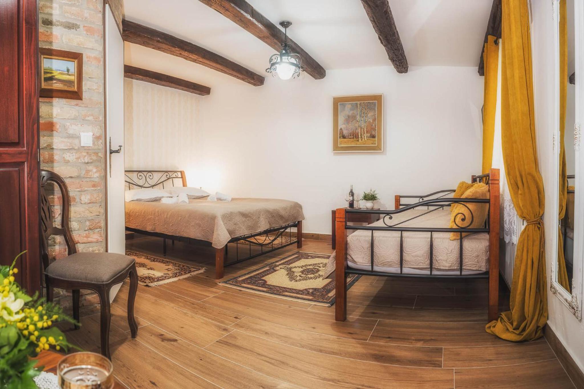 Double Room with Extra Bed photo 3