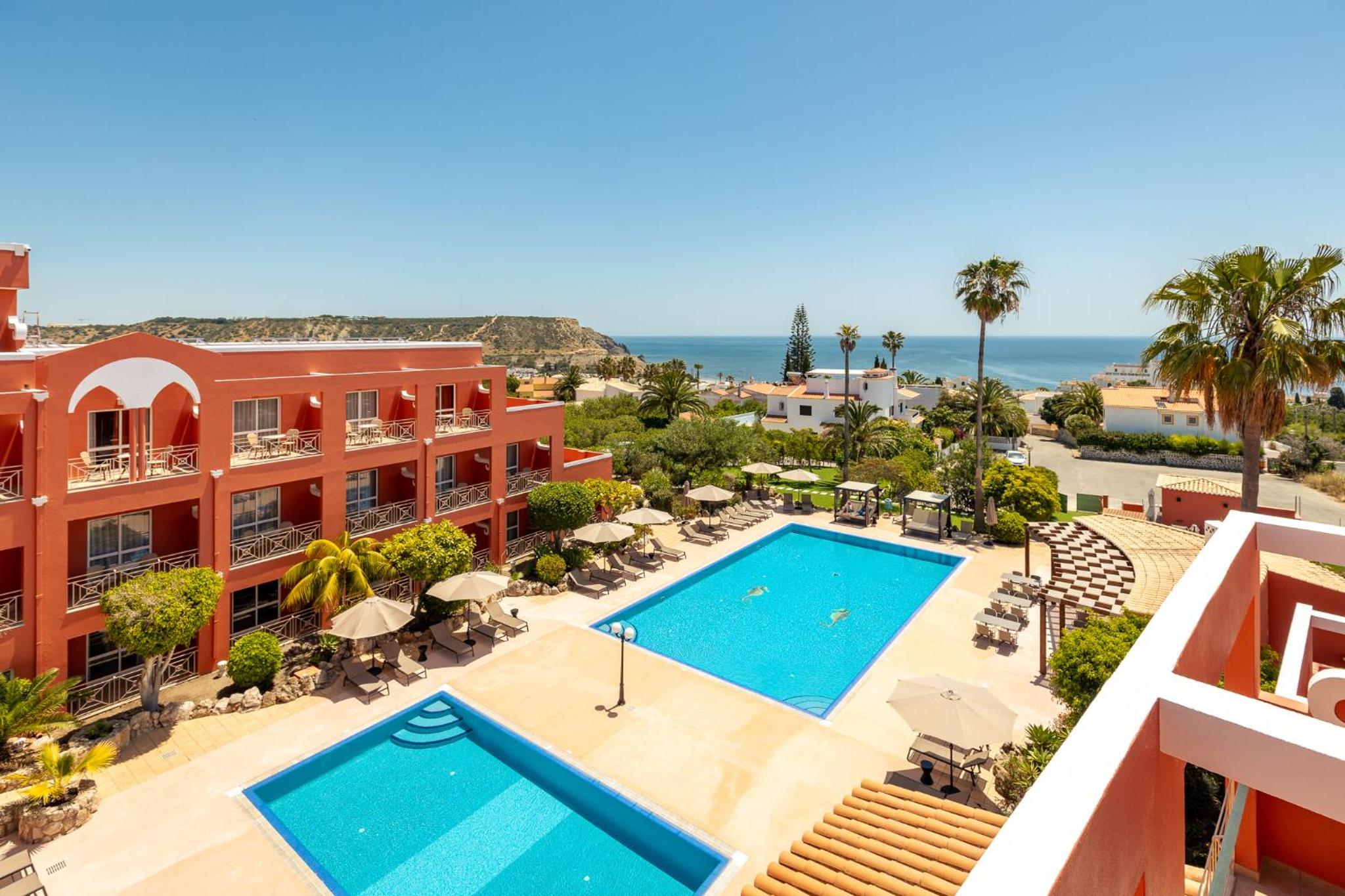 Premium Room with Sea View - Photo 2