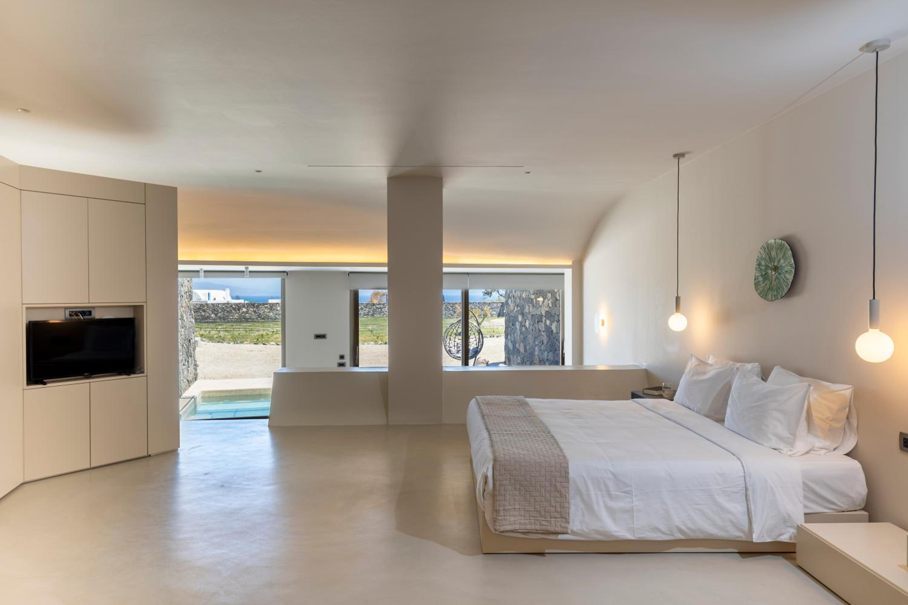 Lava Suite with Plunge Pool and Partial Sea View - Photo 4