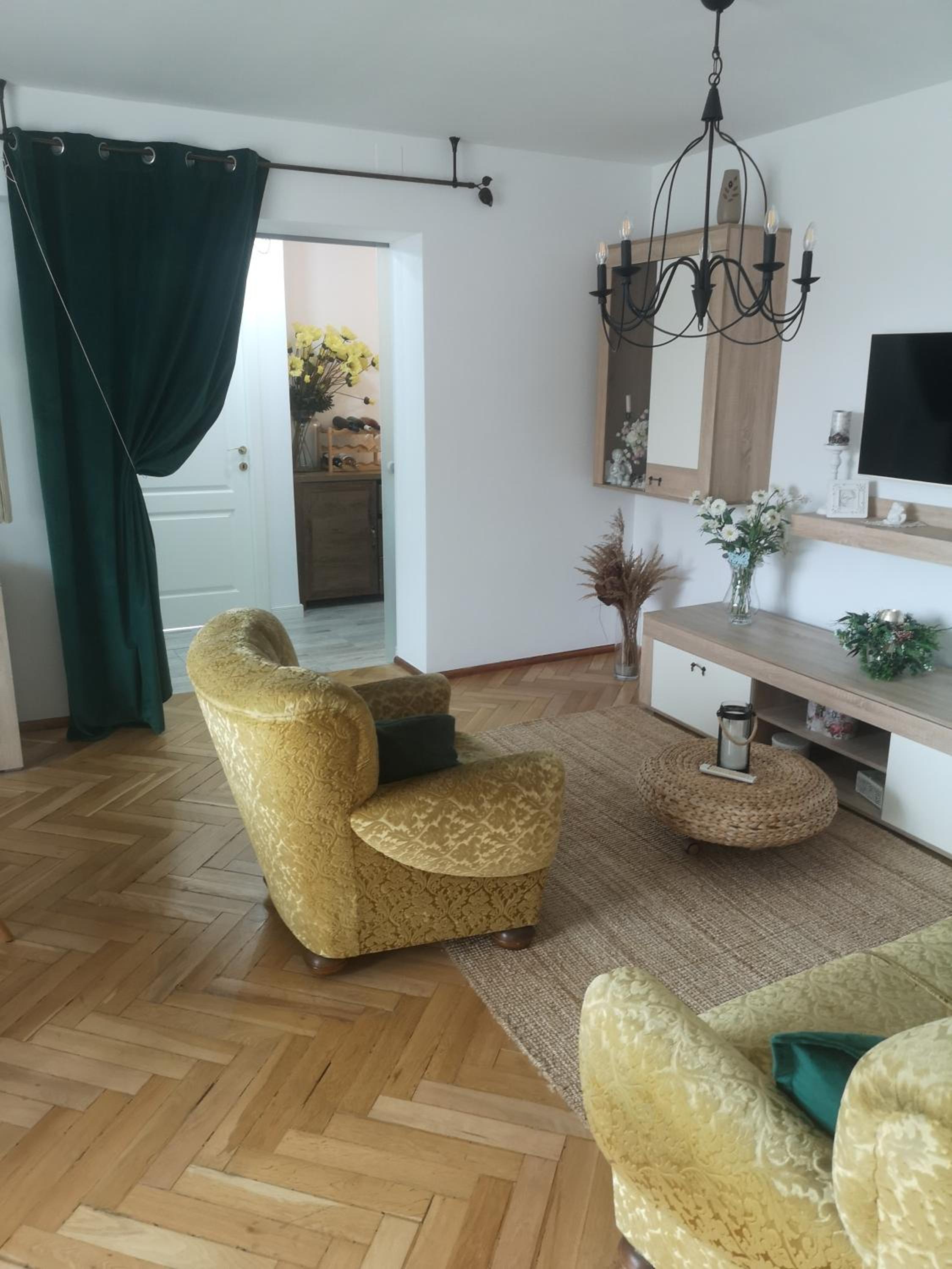 Penthouse Apartment - Photo 30