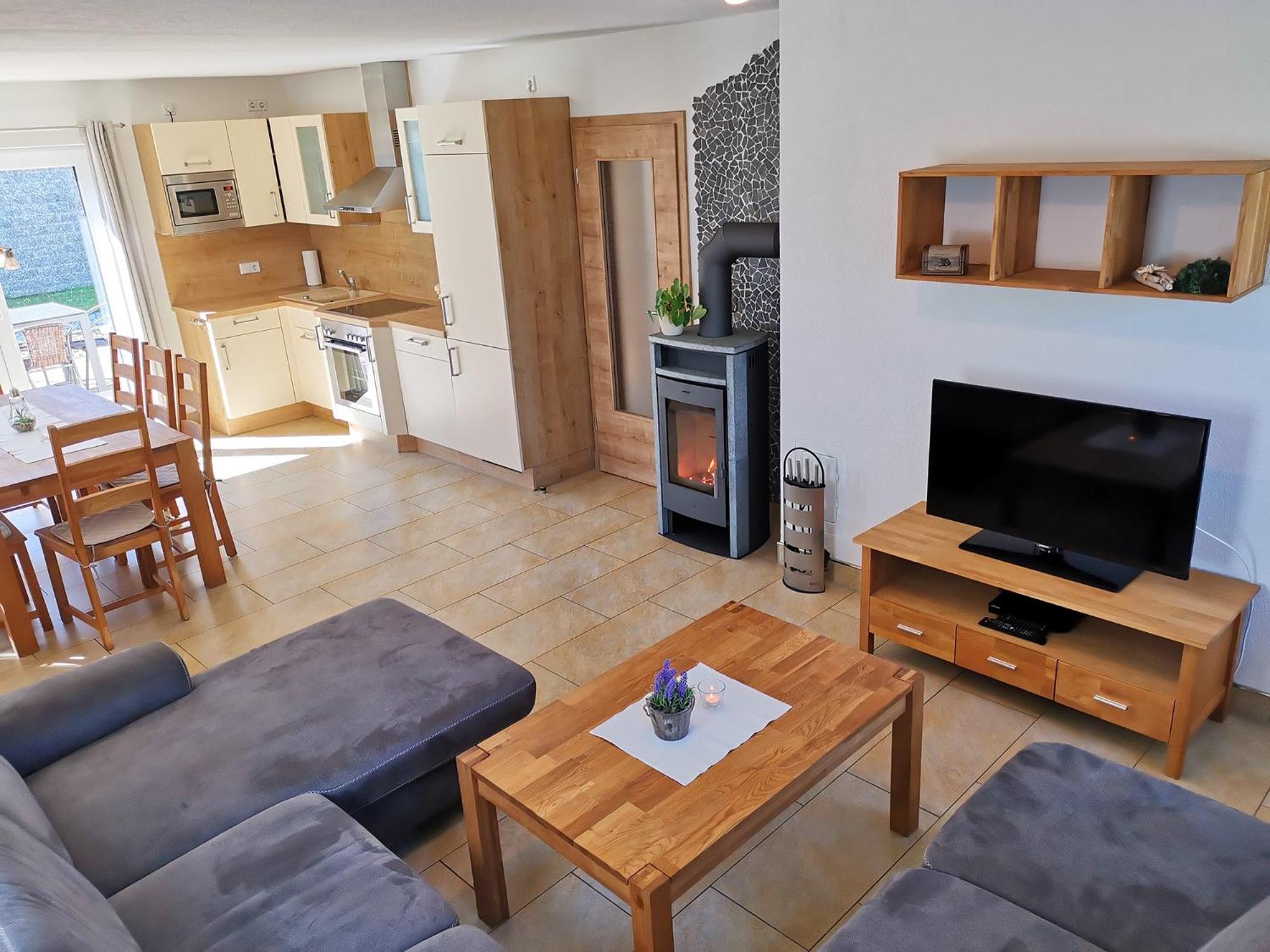 Four-Bedroom House photo 3