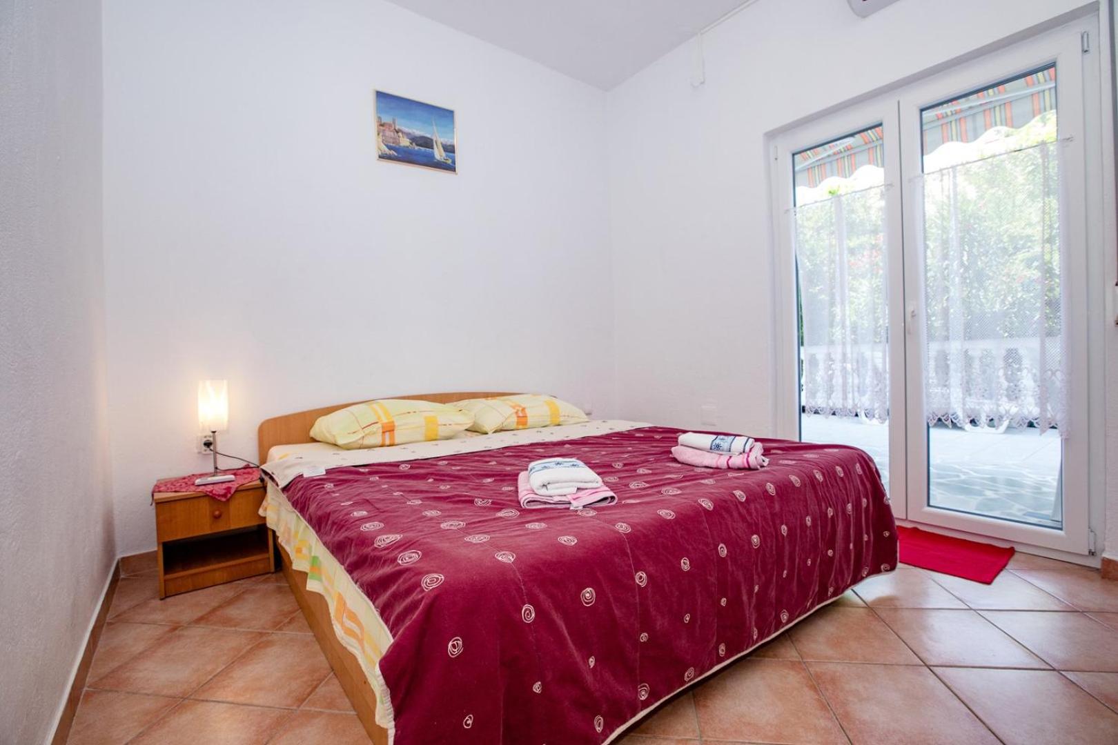 Apartment - Ground Floor photo 2