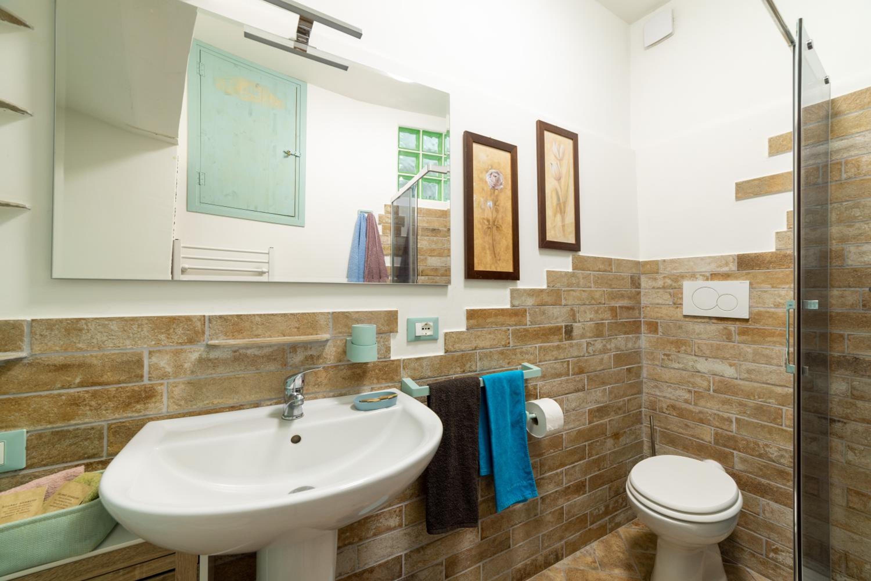 Family Double Room - Photo 5