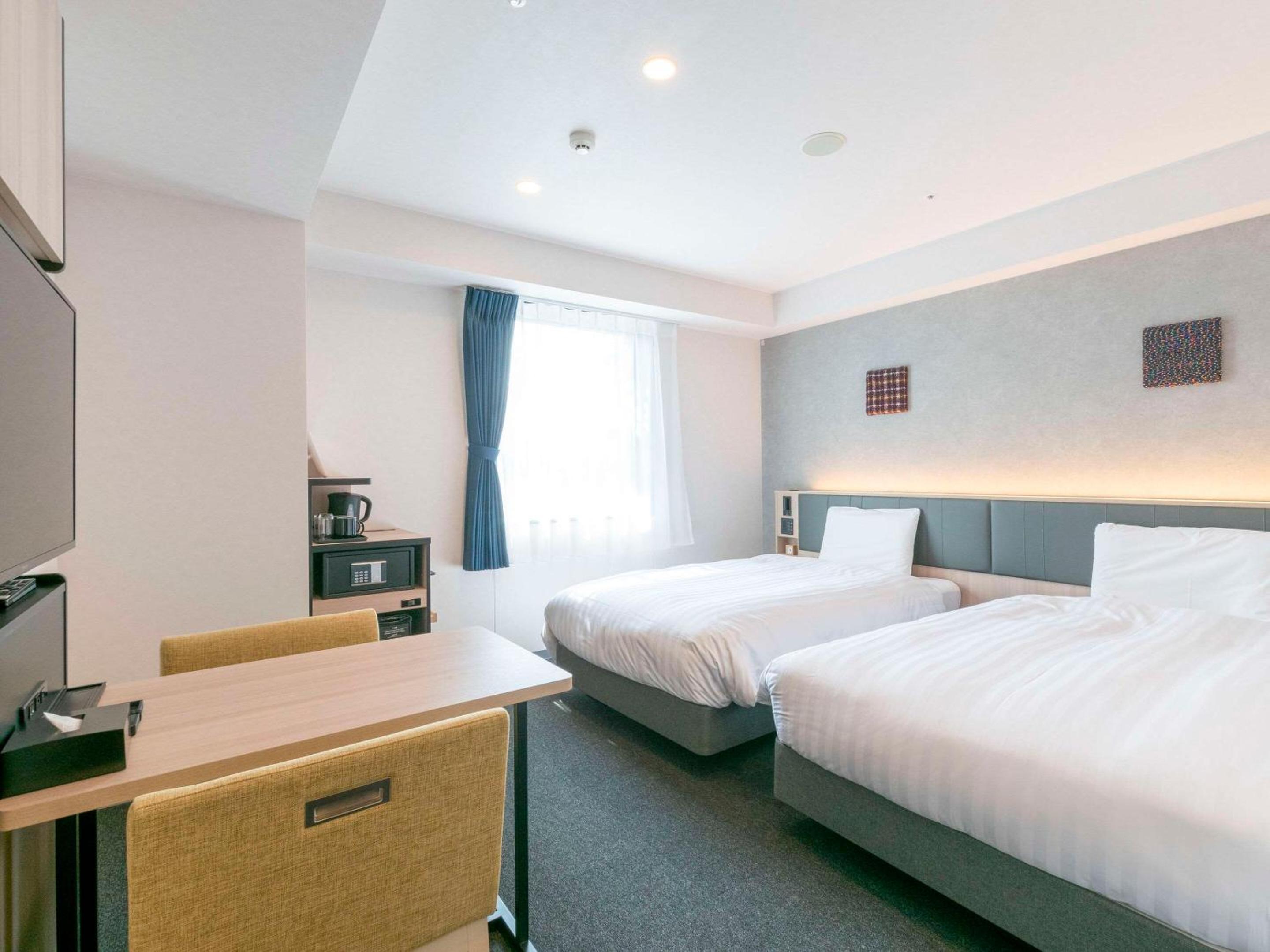 Standard Twin Room - Non-Smoking - Photo 6