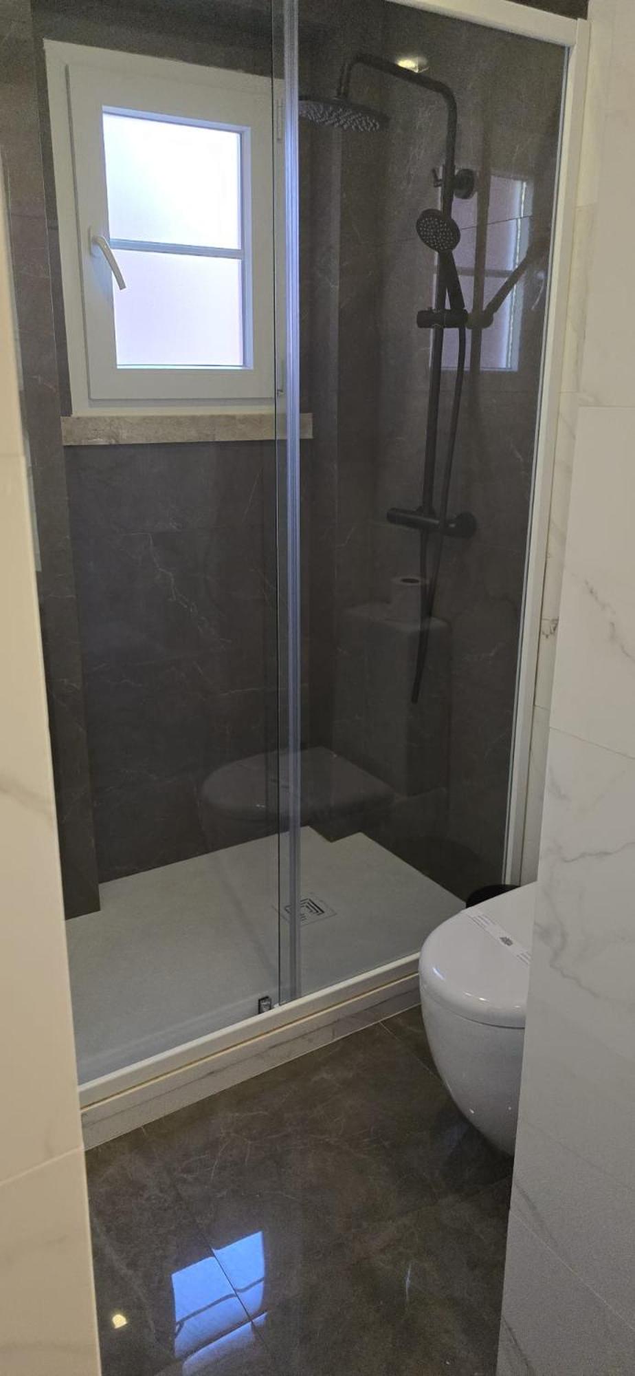 Superior Double or Twin Room - Photo 10