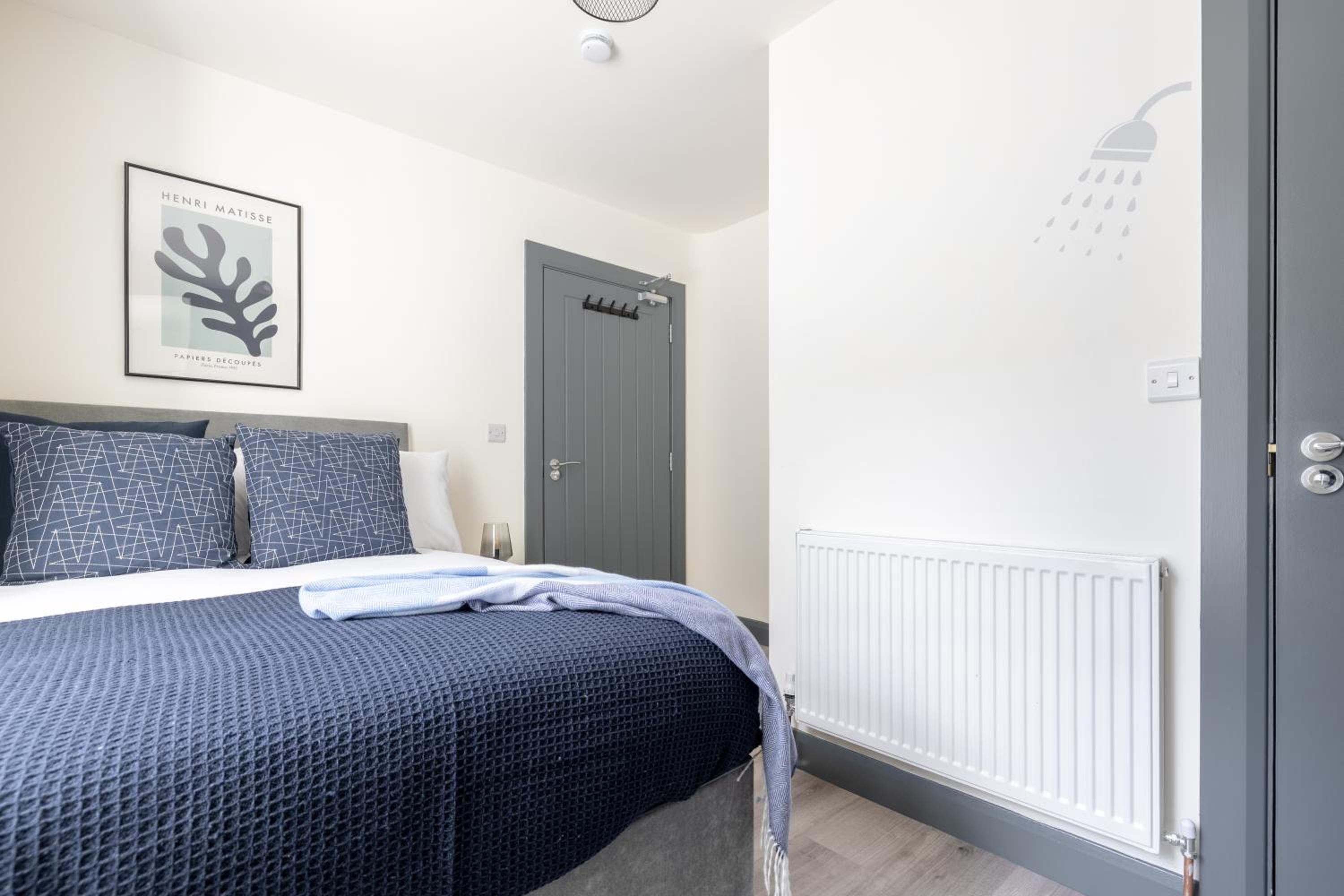 Double Room with Private Bathroom photo 1