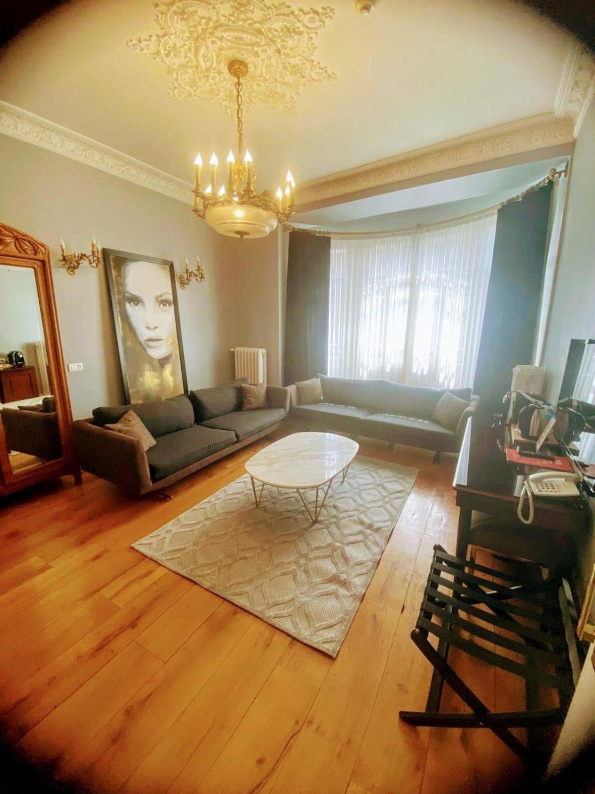 King Suite photo 1