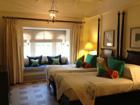 Premium Room with Pool View