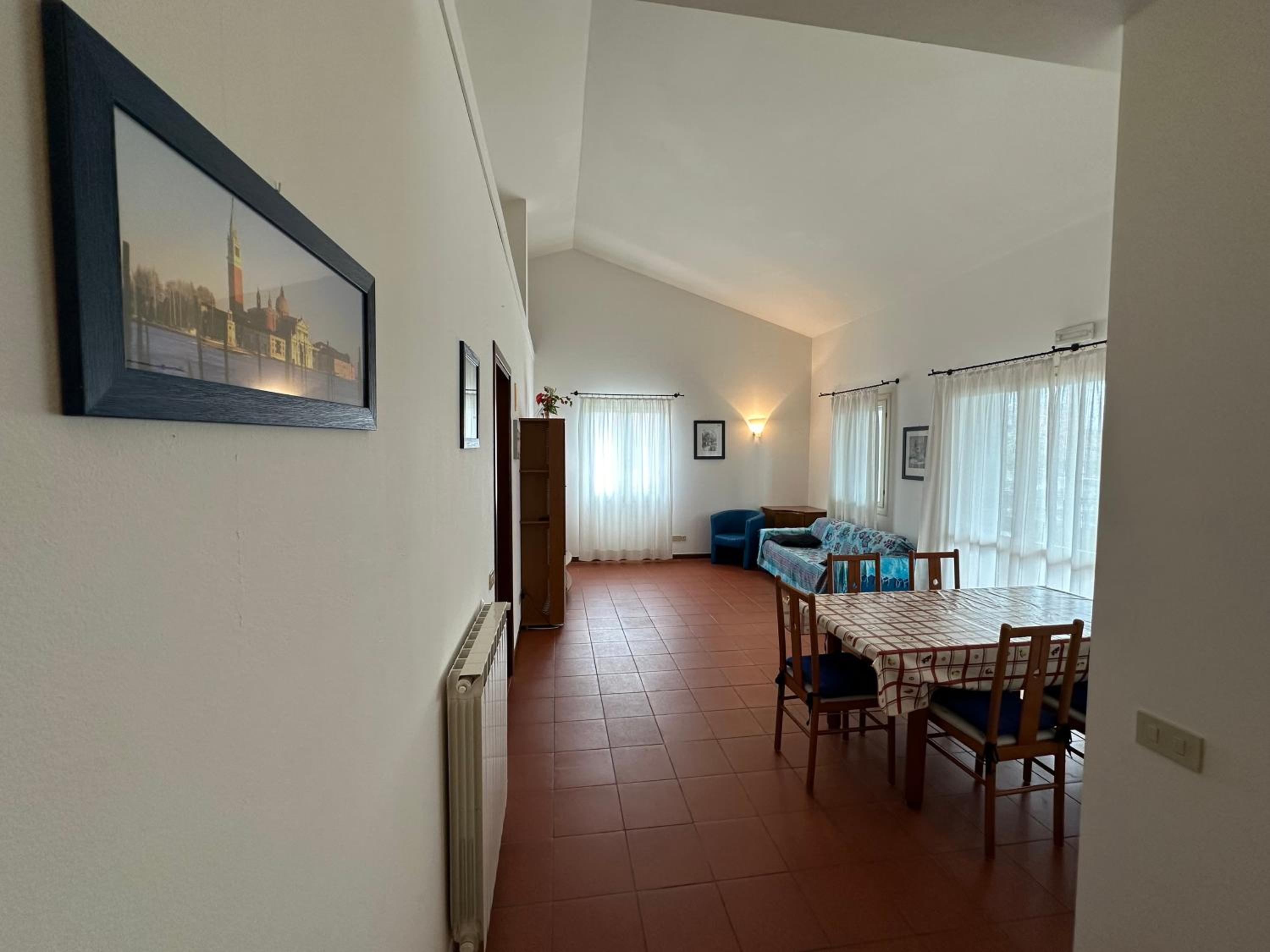Deluxe Apartment photo 2