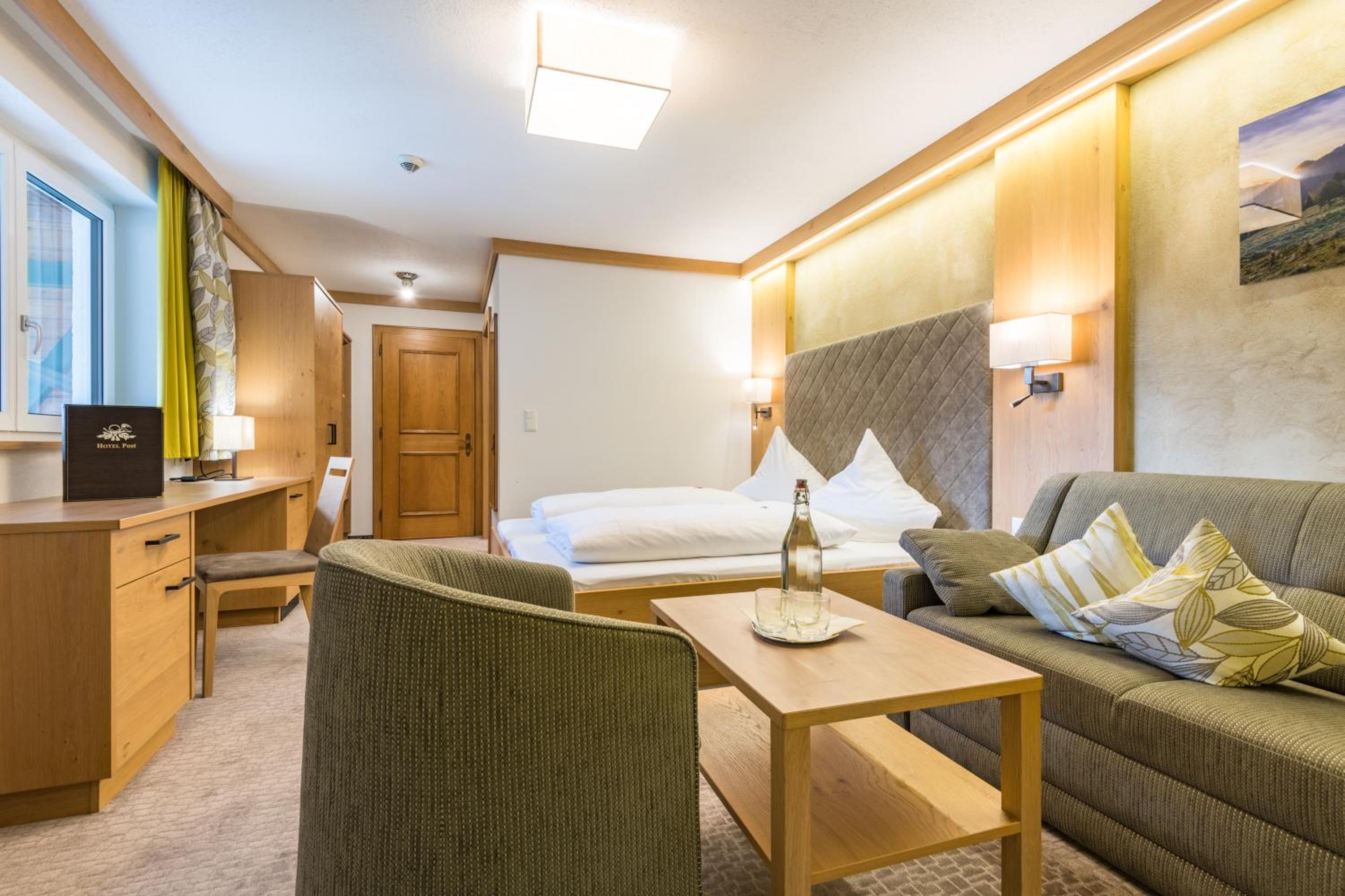 Superior Double Room with Balcony photo 1